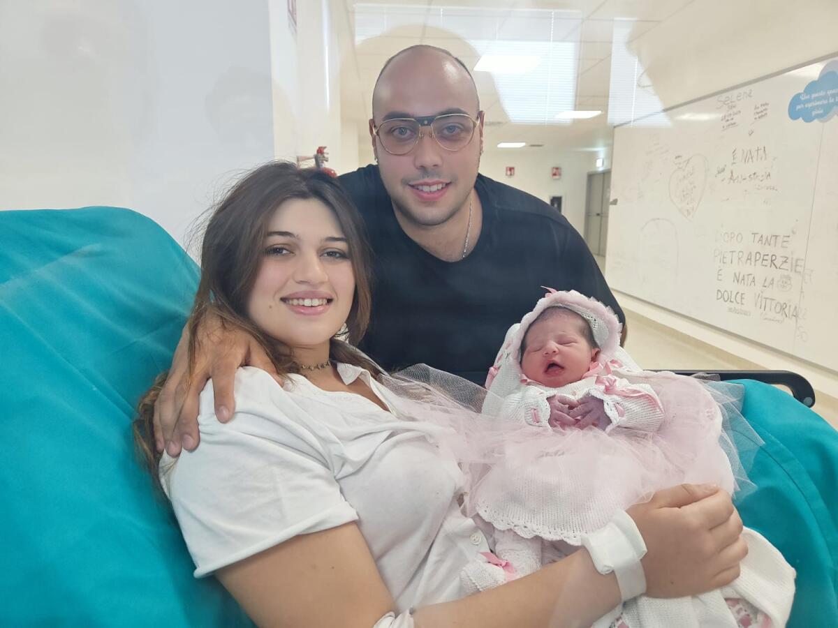 PATERNO'. FELICITÀ PER LA NASCITA DI TAYLOR CONTI. - 