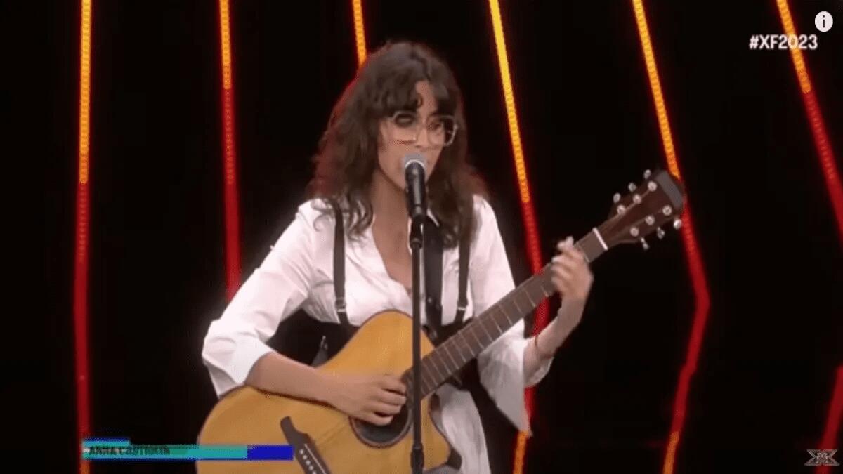 LA CATANESE ANNA CASTIGLIA A X FACTOR - 