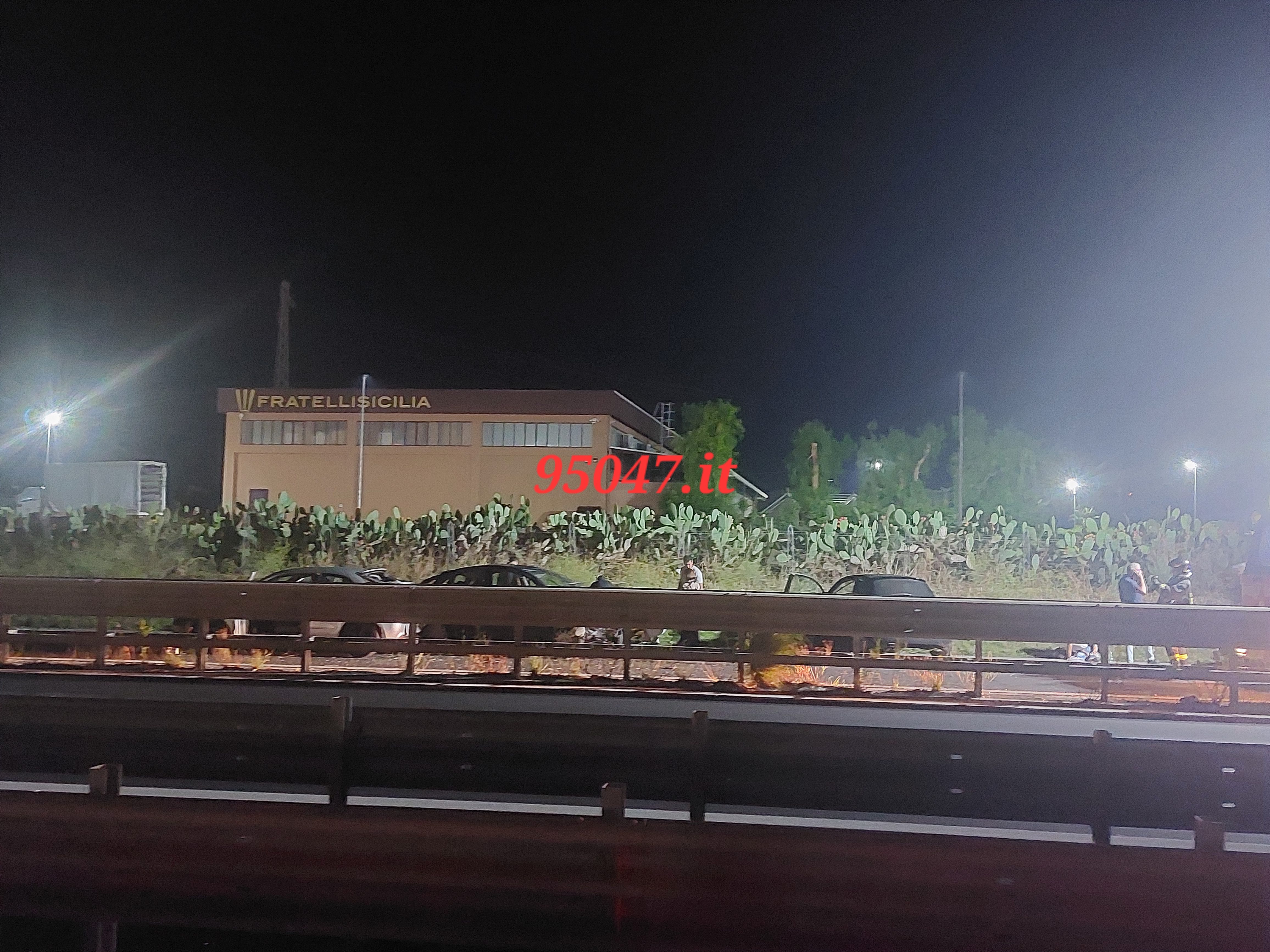 GRAVE INCIDENTE SULLA SS121 NEI PRESSI DI VALCORRENTE, SOCCORSI SUL POSTO