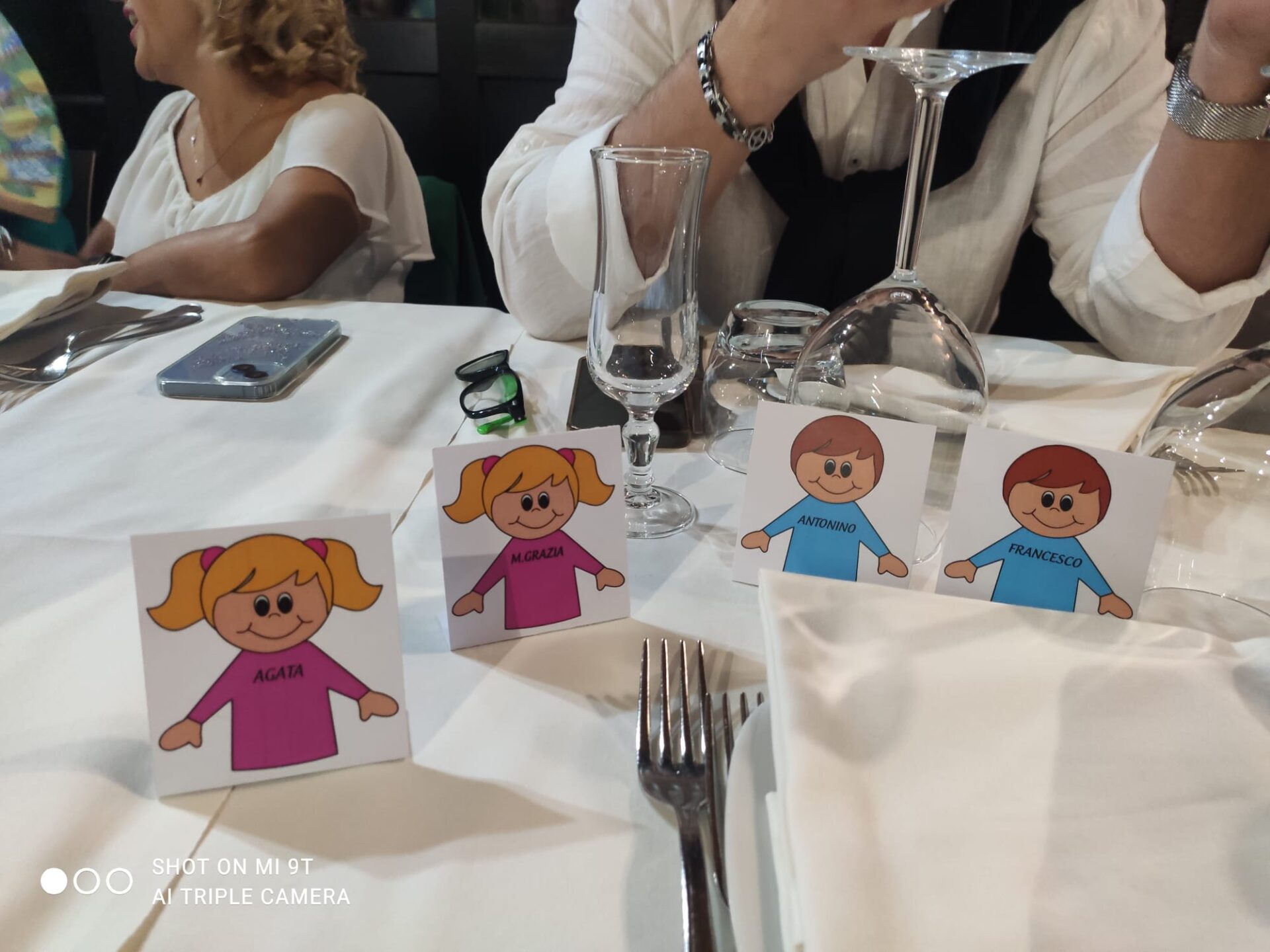 BELPASSO. COMPAGNI DI SCUOLA SI RITROVANO DOPO 49 ANNI