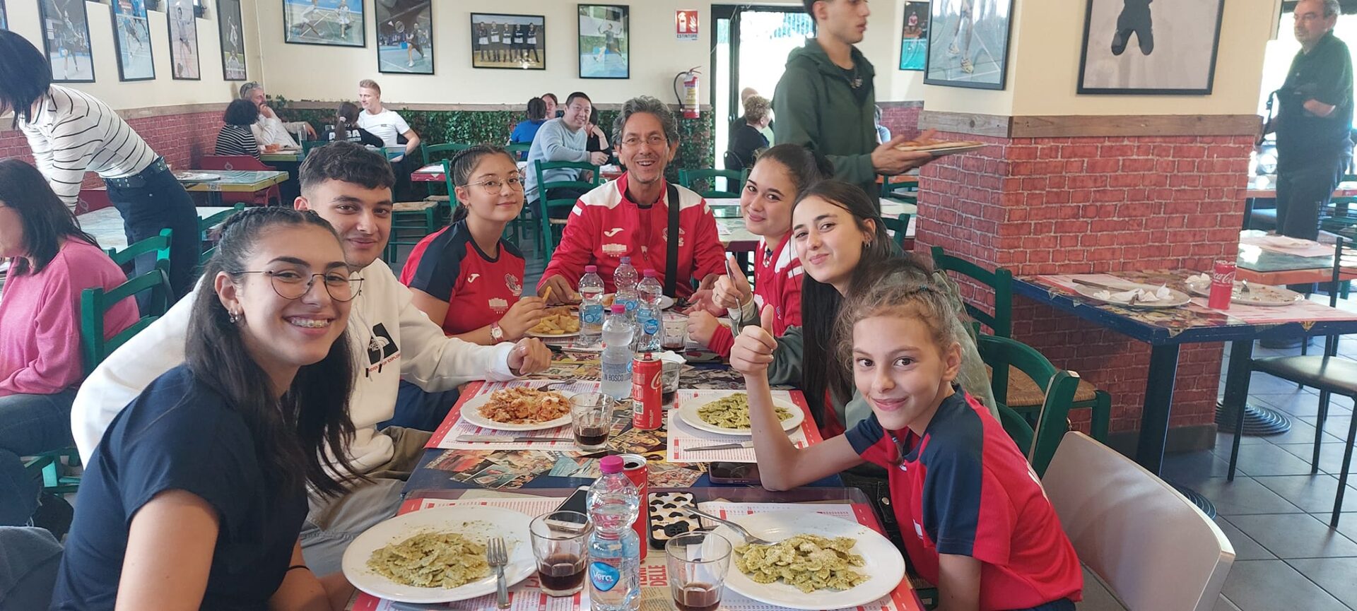 LE RAGAZZE DELLE RACCHETTE BADMINTON PATERNÒ SI DISTINGUONO AI CAMPIONATI NAZIONALI UNDER E JUNIOR 2023