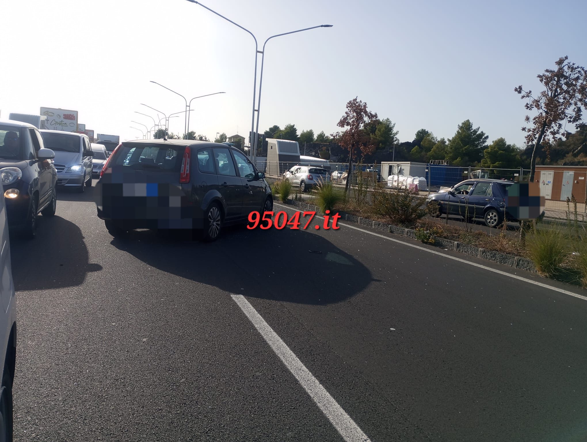 GRAVE INCIDENTE ALLA CIRCONVALLAZIONE DI CATANIA, TRAFFICO IN TILT