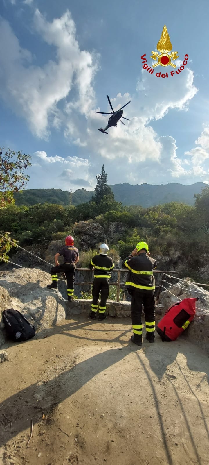 ESCURSIONE NELLE GOLE DELL'ALCANTARA FINISCE IN TRAGEDIA: MORTO UN 58 ENNE