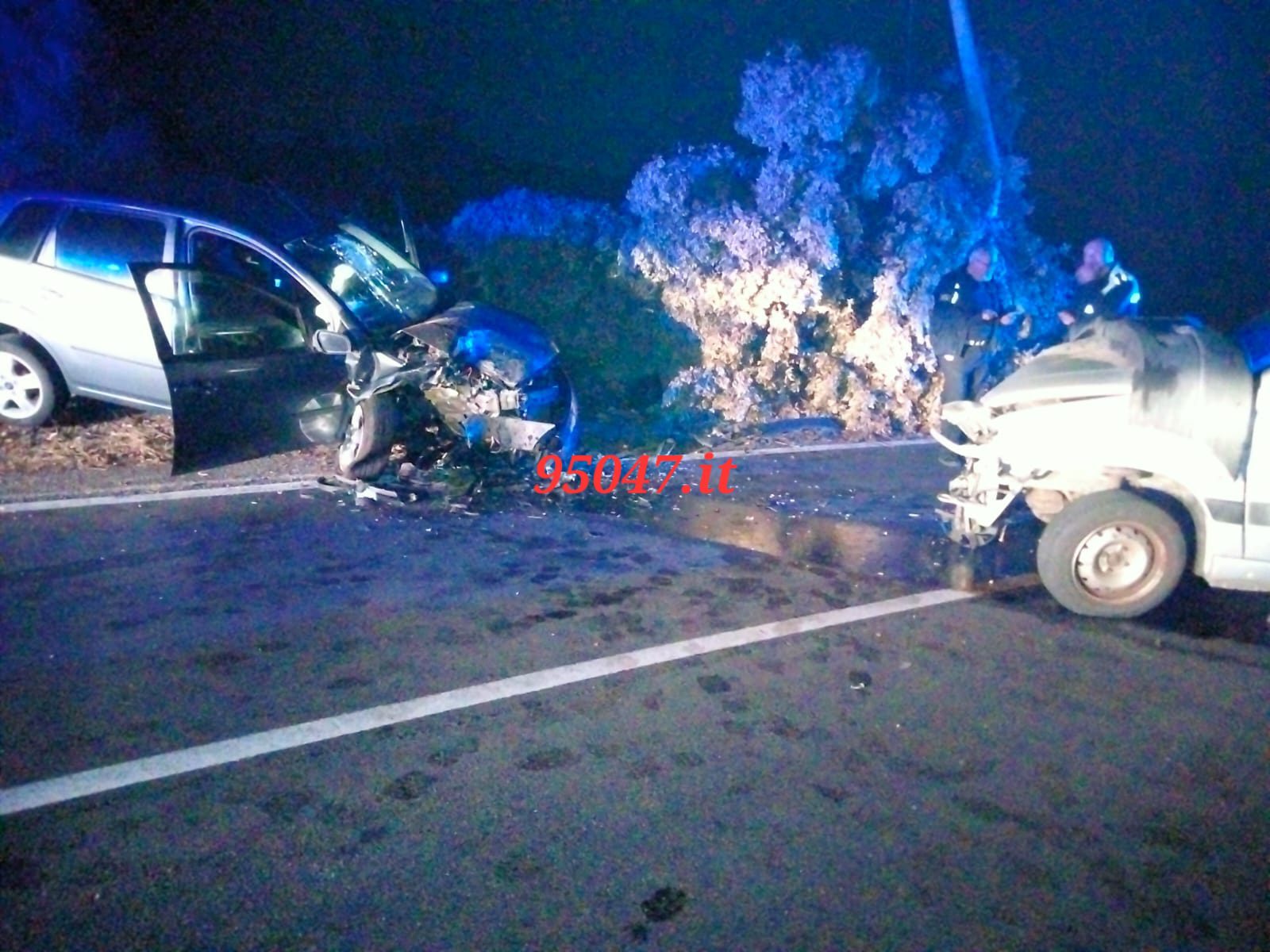 GRAVE INCIDENTE STRADALE LUNGO LA SP160 LA RAGALNA NICOLOSI. DUE FERITI
