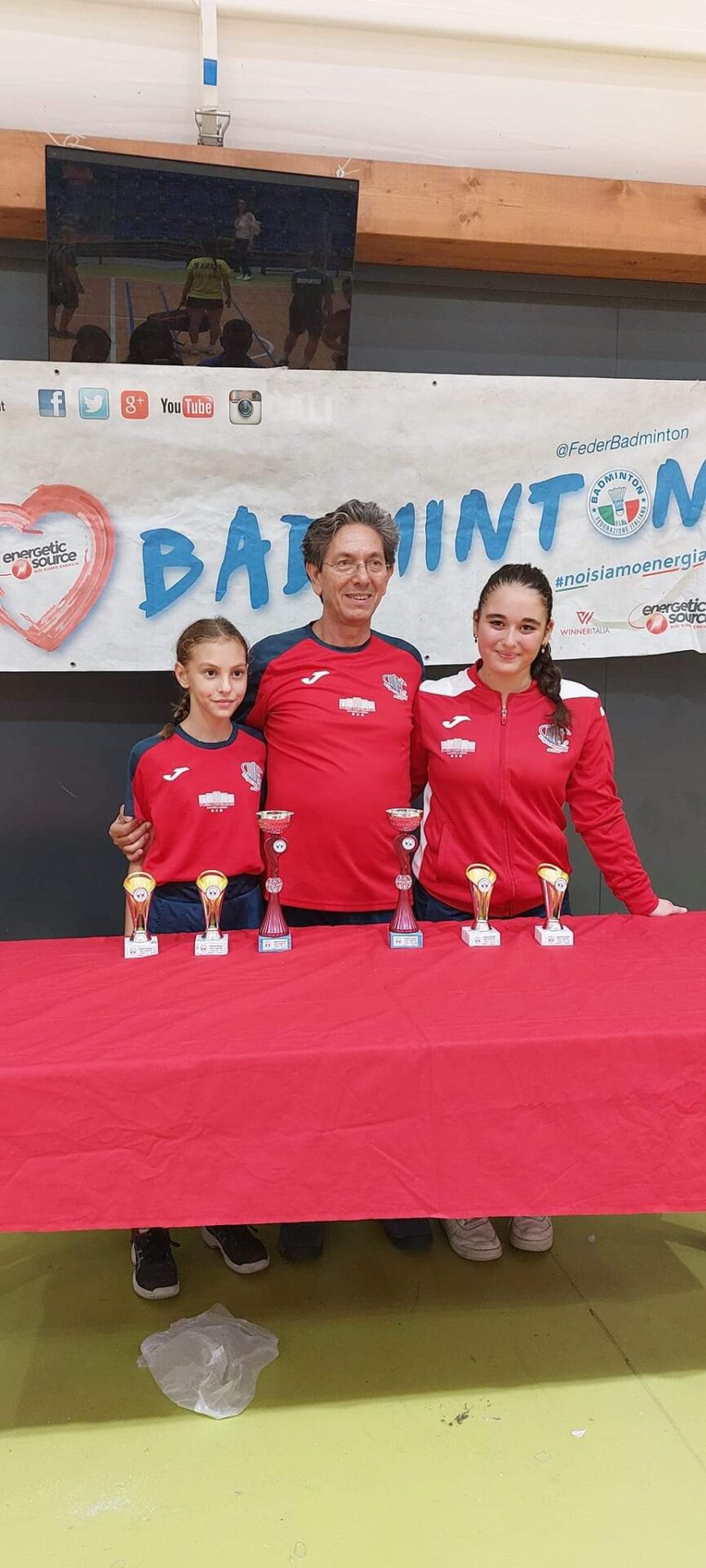 STREPITOSI RISULTATI PER LE RACCHETTE PATERNÒ AI CAMPIONATI REGIONALI SICILIANI UNDER E JUNIOR 2023 DI BADMINTON