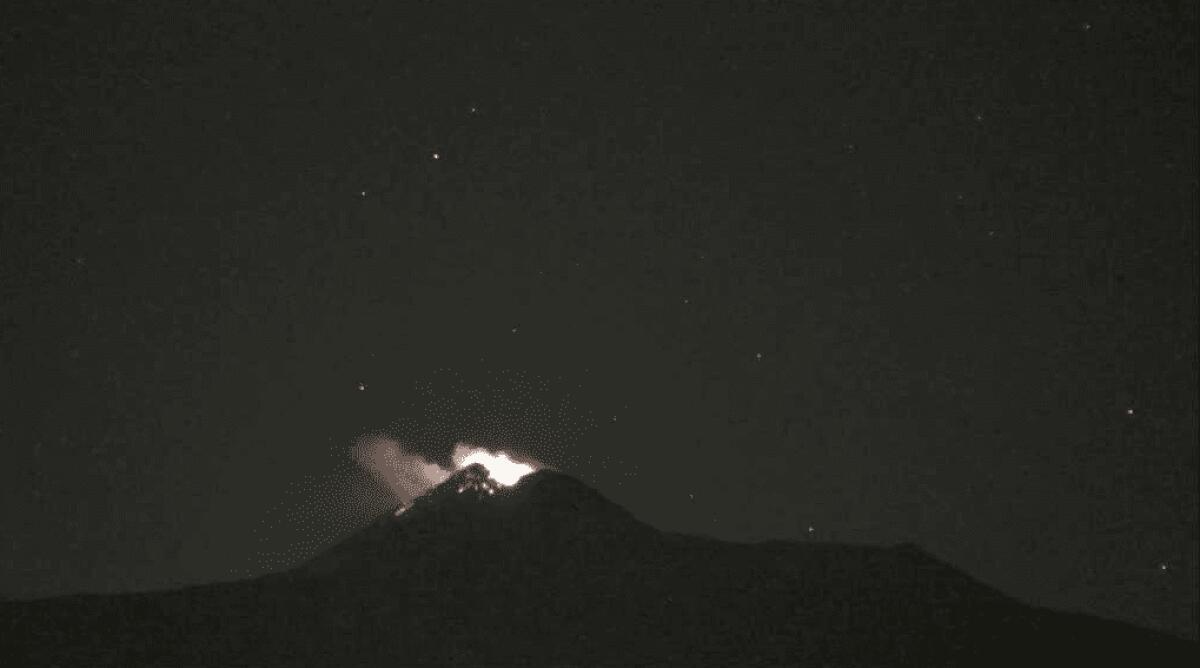 ETNA RITORNA A FARSI SENTIRE , TREMORE VULCANICO A LIVELLI ALTO - 