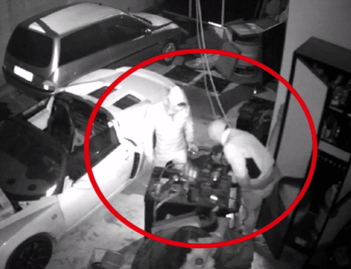 AUTORI DI OTTO FURTI IN CINQUE MESI TRA RIPOSTO E FIUMEFREDDO, DUE ARRESTI - 