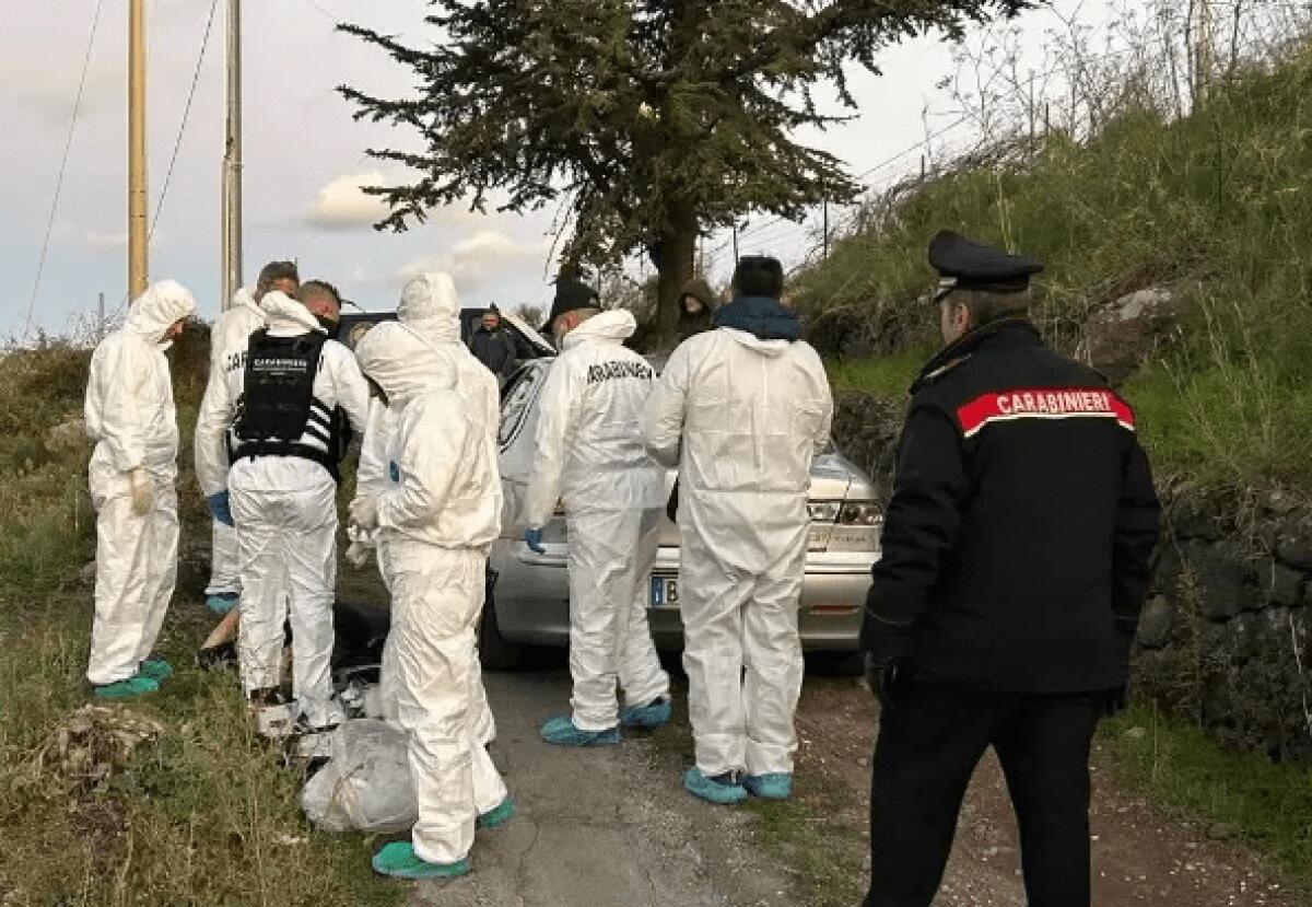 RANDAZZO, 87ENNE TENTA DI UCCIDERE UN UOMO A COLPI DI PISTOLA E POI SI TOGLIE LA VITA CON LA STESSA ARMA - 