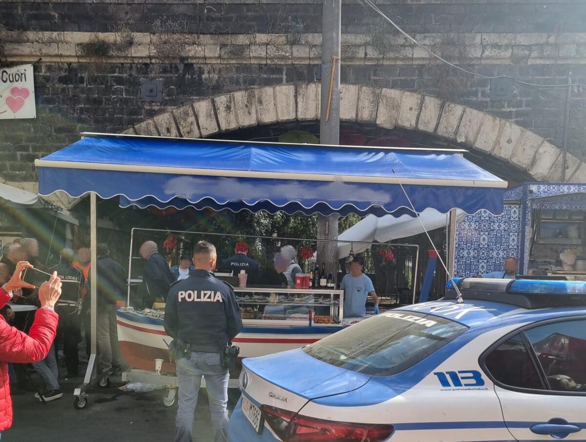 CATANIA.RIVENDITA DI FRUTTI DI MARE TRASFORMATA IN RISTORANTE ALLA PESCHERIA: MULTA DA 6MILA EURO - 