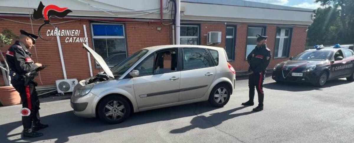 BECCATI SU UN AUTO RUBATO UN PAIO DI GIORNI FA A MISTERBIANCO: DENUNCIATI - 