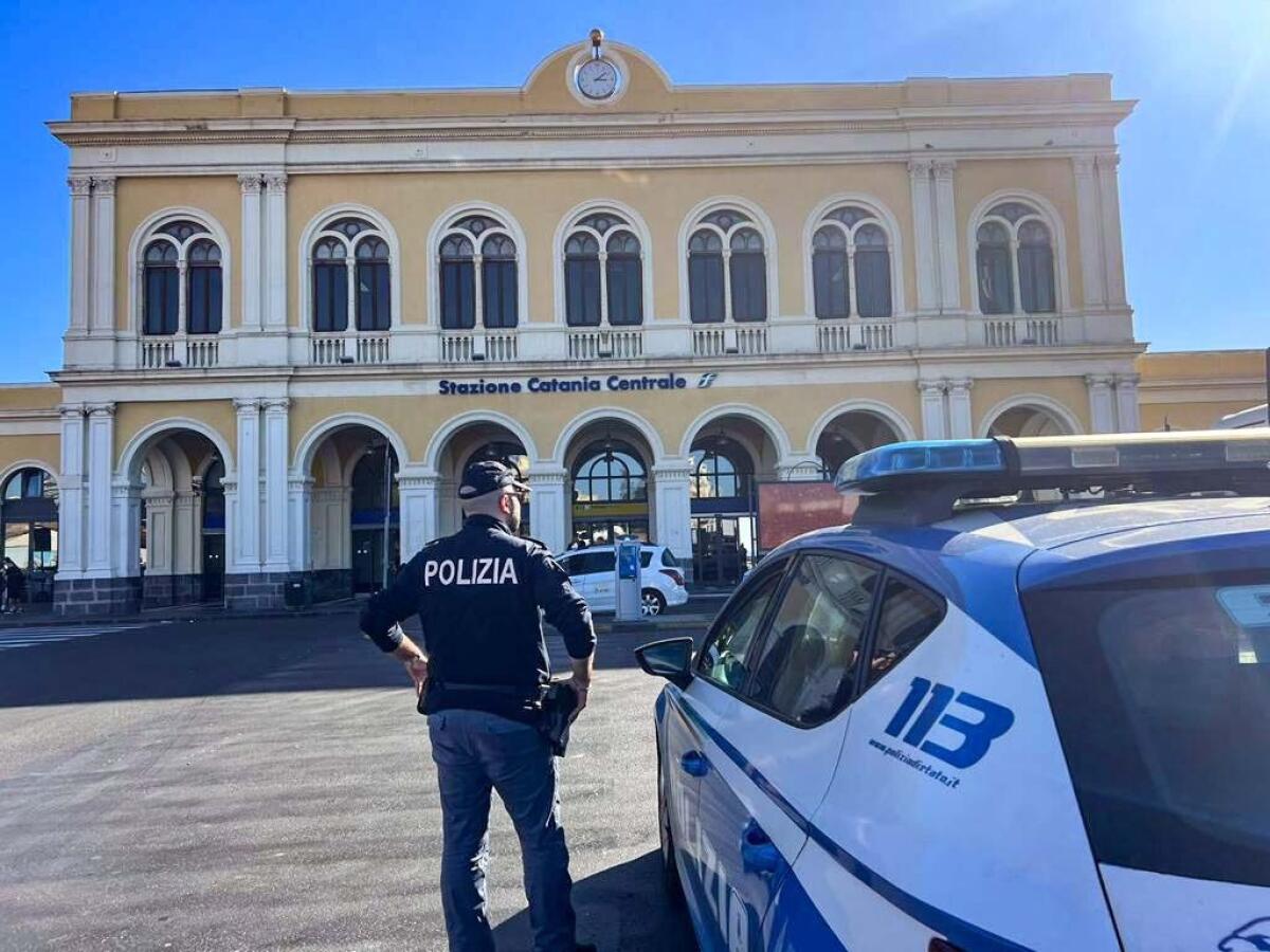 CATANIA. GUIDA UBRIACA E CERCA DI FUGGIRE AL CONTROLLO DELLA POLIZIA: DENUNCIATA UNA RAGAZZA - 