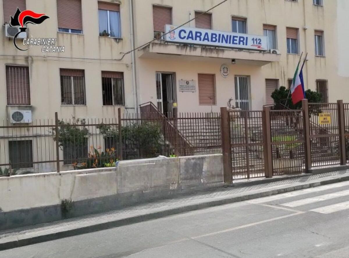 GIARRE. VIOLA IL DIVIETO DI AVVICINAMENTO ALL'EX COMPAGNA: 51ENNE ARRESTATO - 