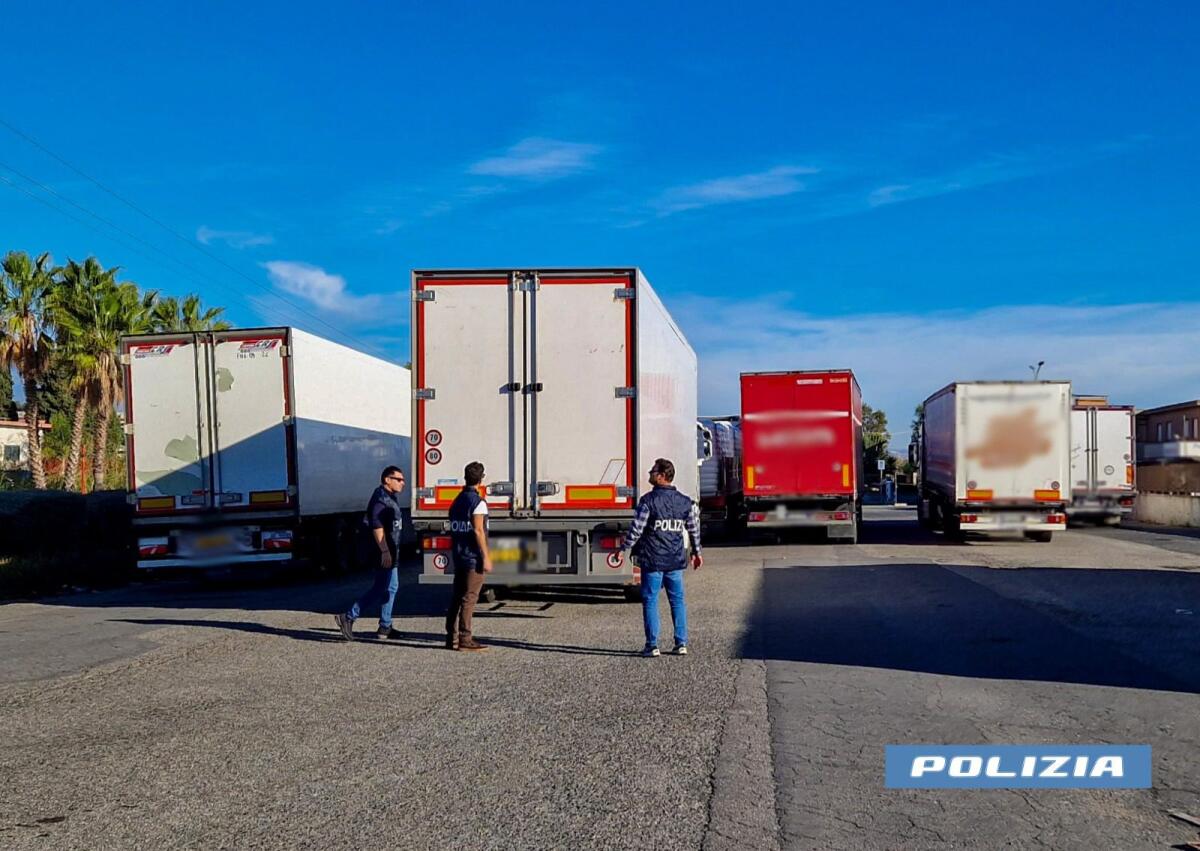 FURTI NELLA ZONA INDUSTRIALE DI CATANIA, ESEGUITE TRE MISURE CAUTELARI - 