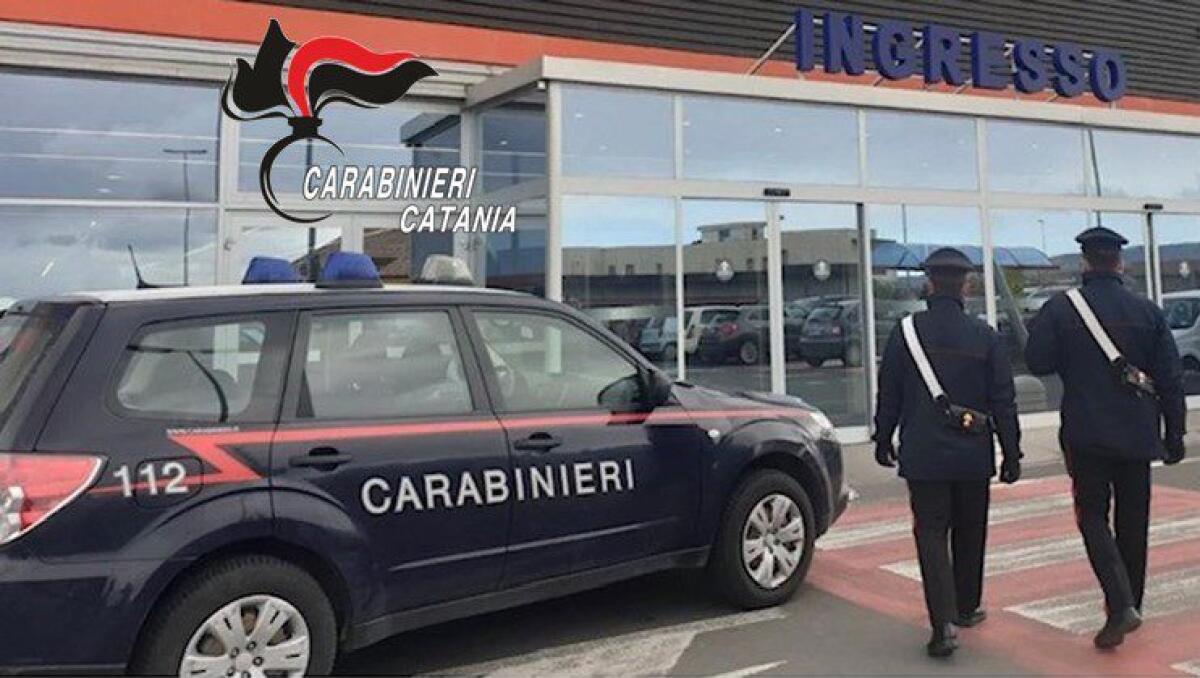 BIANCAVILLA. CARABINIERI DENUNCIANO UNA DONNA CHE IN 2 GIORNI AVEVA RUBATO QUASI 300 EURO DI MERCE DA UN SUPERMARKET - 
