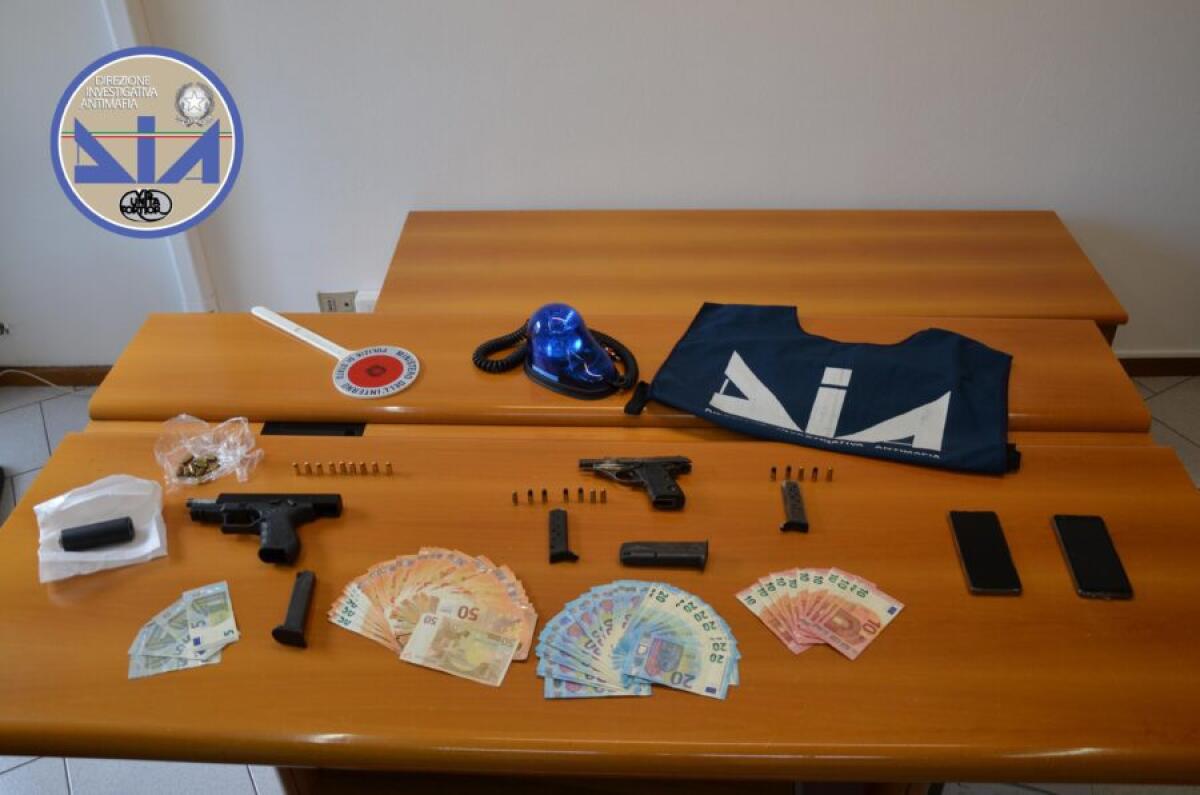 IMPRENDITORE ARRESTATO A CATANIA: TROVATO CON PISTOLA CALIBRO 9 E MATRICOLA ABRASA - 