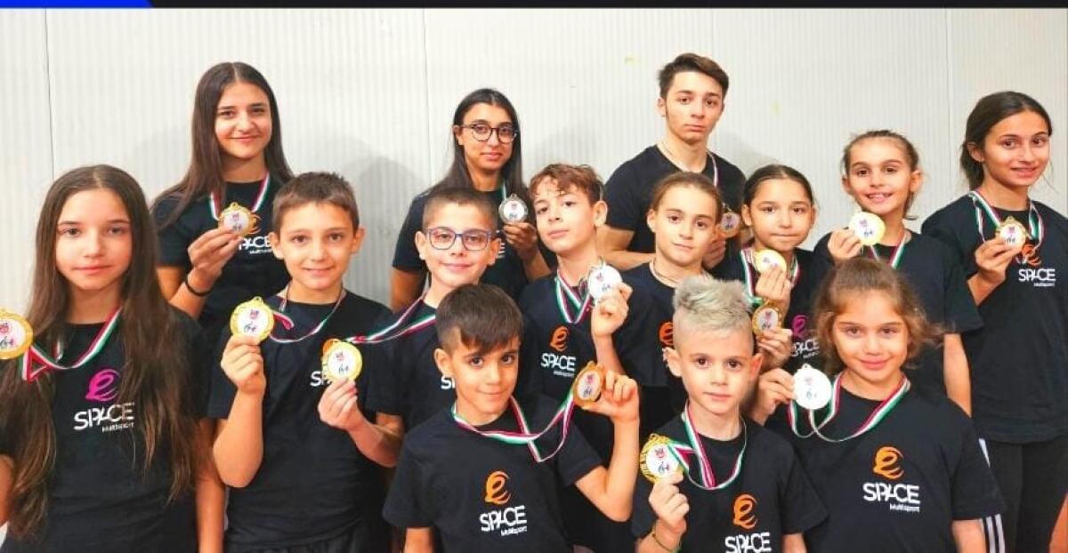 COACH GIORGIA CATENA DOMINA LA SICILIA OCCIDENTALE: 40 ORO E PREMIO MIGLIOR CLUB, SPETTACOLO DELL'E-SPACE MULTISPORT DI MARLETTA. - 