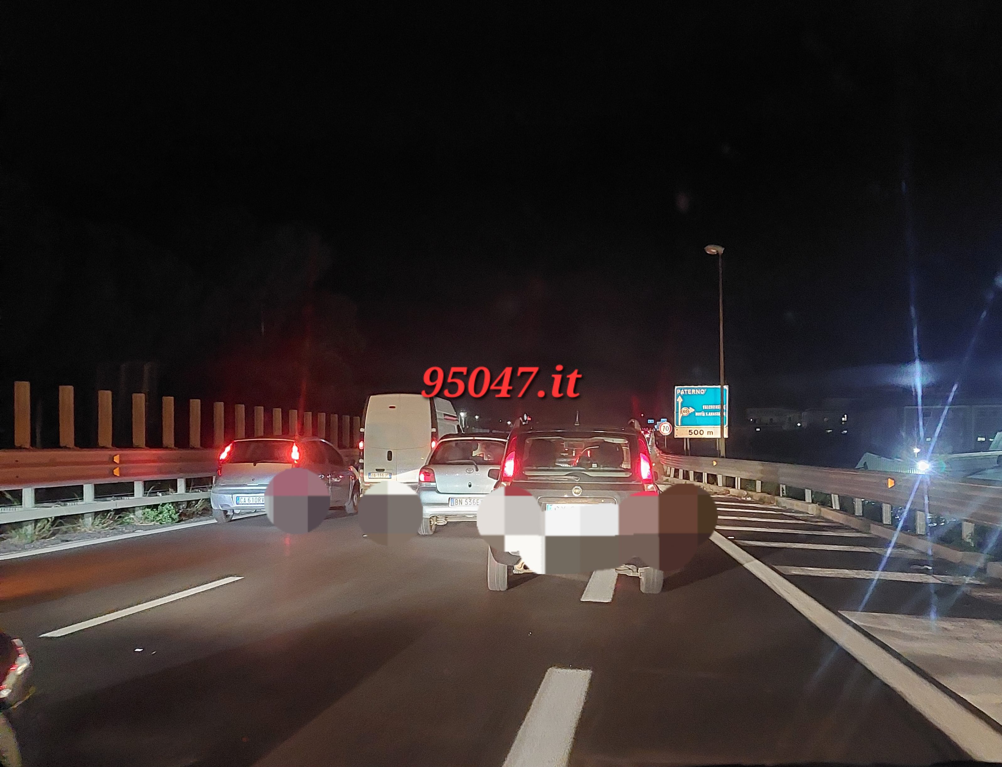 INCIDENTE SULLA SS121 NEI PRESSI DELLO SVINCOLO VALCORRENTE IN DIREZIONE PATERNÒ, CODE