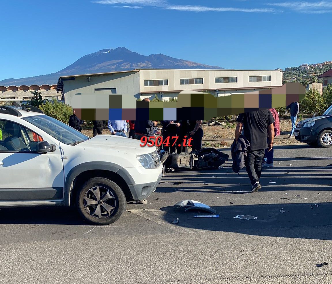 GRAVISSIMO INCIDENTE PATERNÒ: GIOVANE CENTAURO FERITO GRAVEMENTE IN UNO SCONTRO TRA AUTO E SCOOTER, SUL POSTO ELISOCCORSO