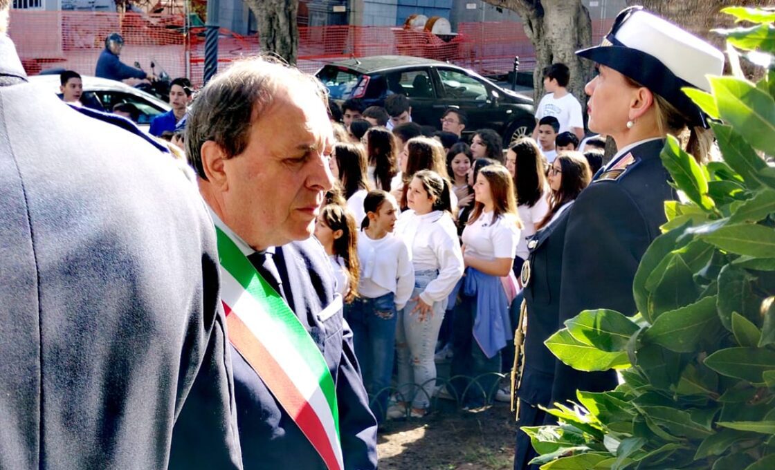 FESTA DELLE FORZE ARMATE, A PATERNO' UNA CERIMONIA RICORDA I CADUTI