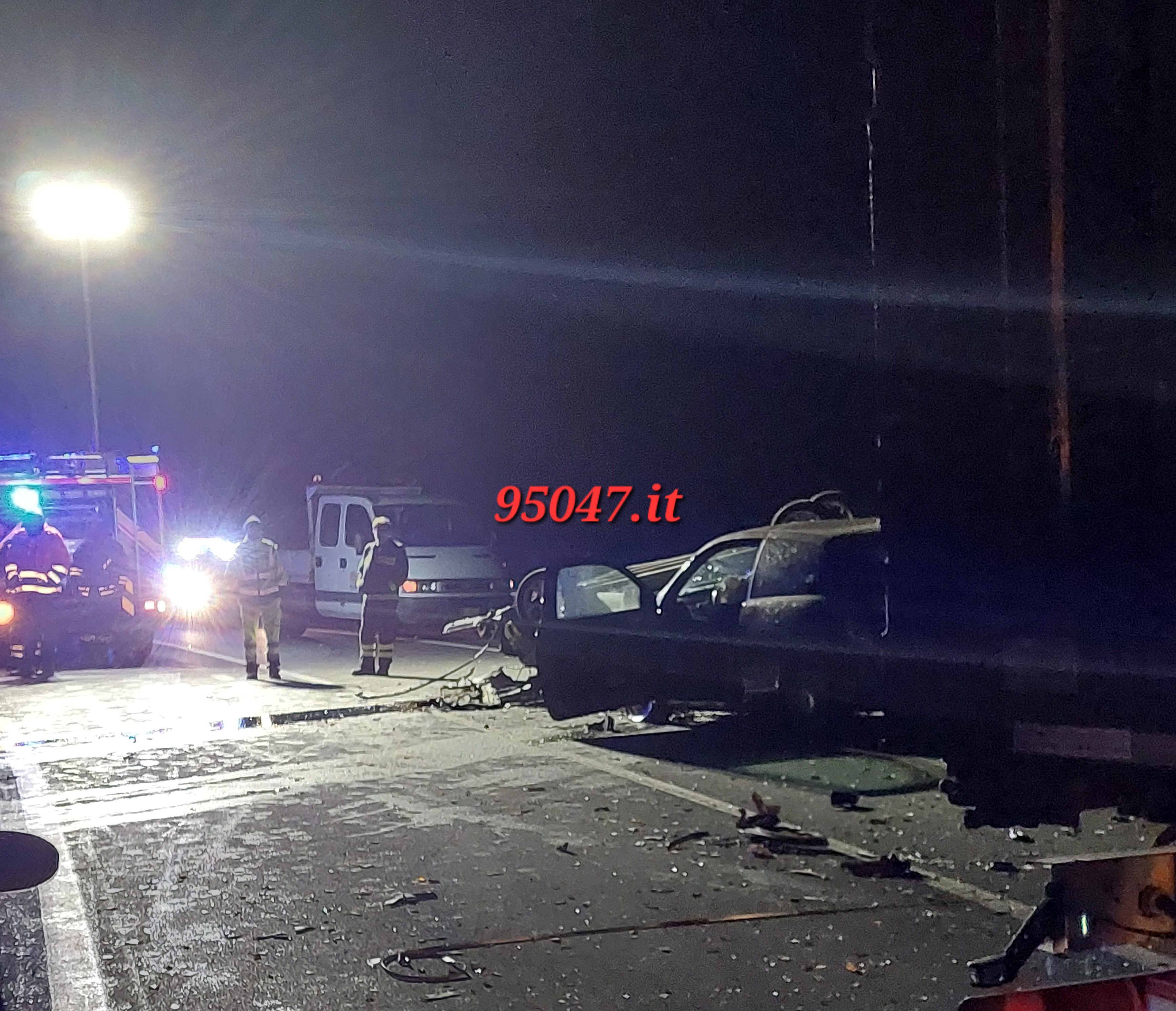 GRAVE INCIDENTE STRADALE SULLA SS284  NEI PRESSI DEL BIVIO SCALILLI, SOCCORSI SUL POSTO