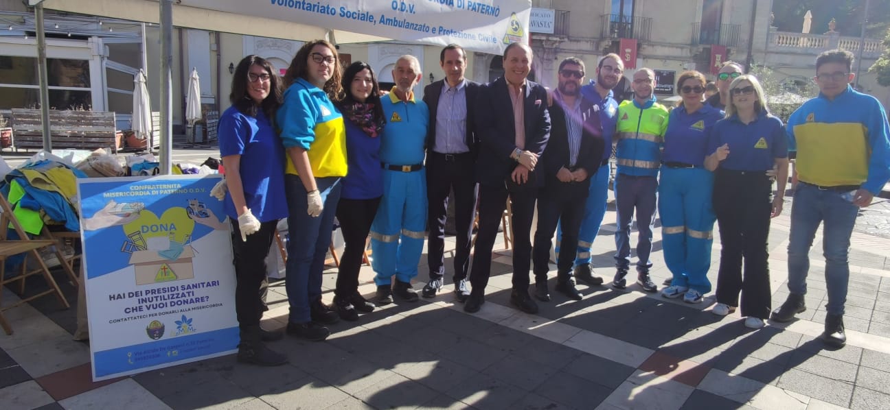 MISERICORDIA PATERNÒ, GRANDE ADESIONE PER LA RACCOLTA ABITI USATI