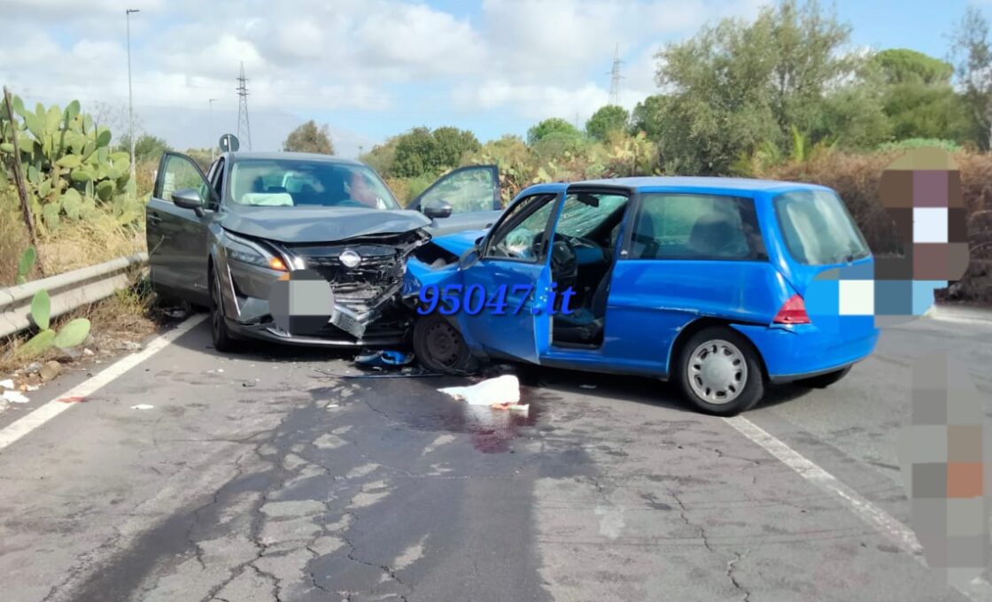 GRAVE INCIDENTE STRADALE A BELPASSO: QUATTRO FERITI IN VIOLENTA COLLISIONE TRA DUE AUTOVETTURE