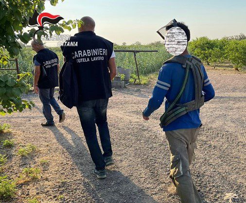 CONTROLLO DI SOGGETTI SOTTOPOSTI A MISURE ALTERNATIVE ALLA DETENZIONE CARCERARIA. 18 IMPRENDITORI DENUNCIATI E CONTRAVVENZIONI PER 350.000 €