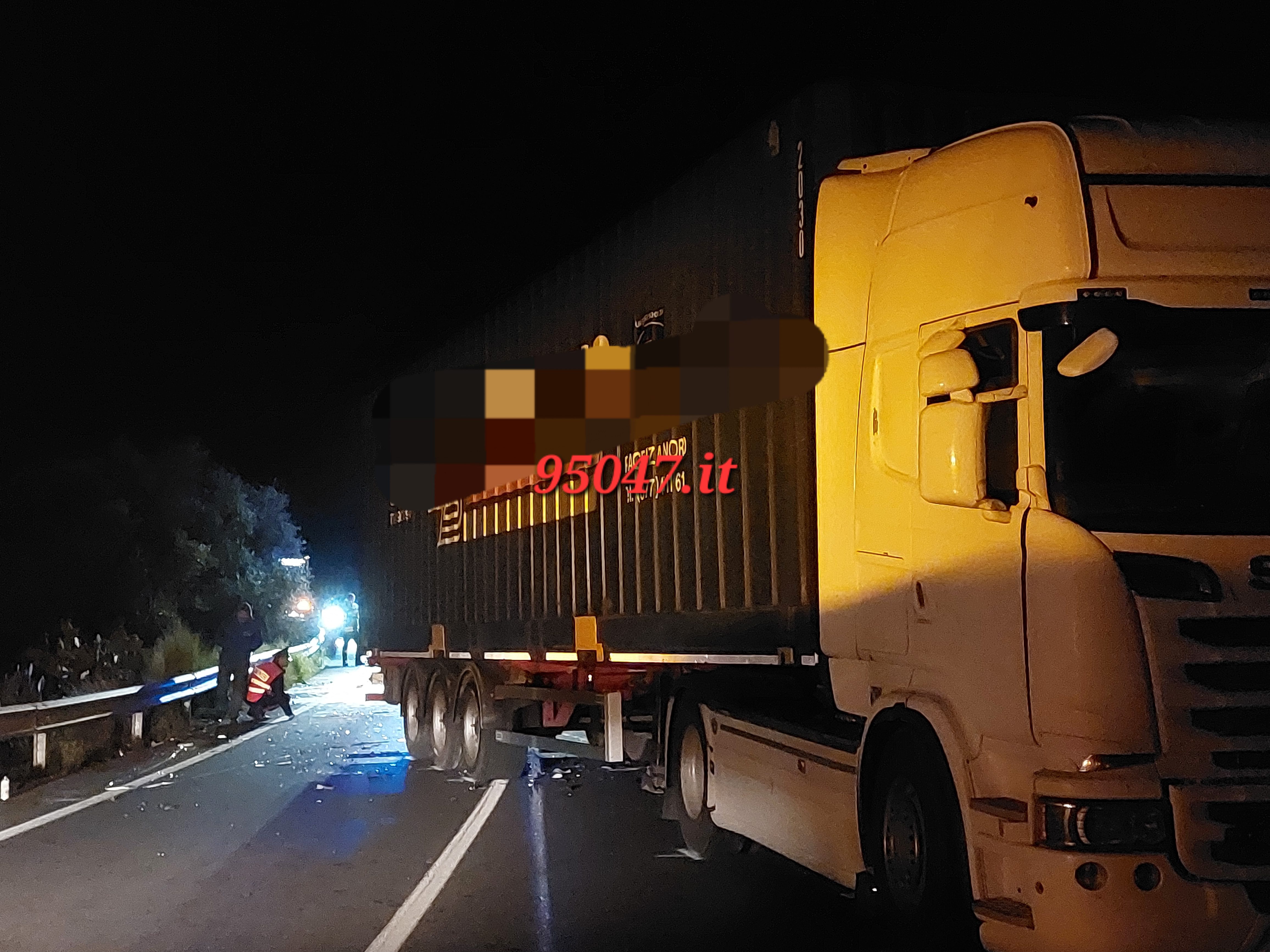 GRAVE INCIDENTE STRADALE SULLA SS284  NEI PRESSI DEL BIVIO SCALILLI, SOCCORSI SUL POSTO