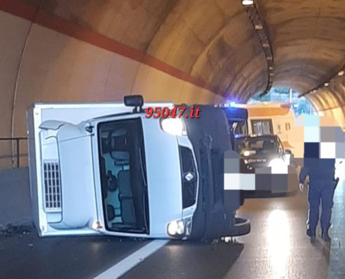 GRAVE INCIDENTE SULL'AUTOSTRADA CATANIA-SIRACUSA: VIOLENTO SCONTRO TRA DUE MEZZI IN UNA GALLERIA, FERITI - 