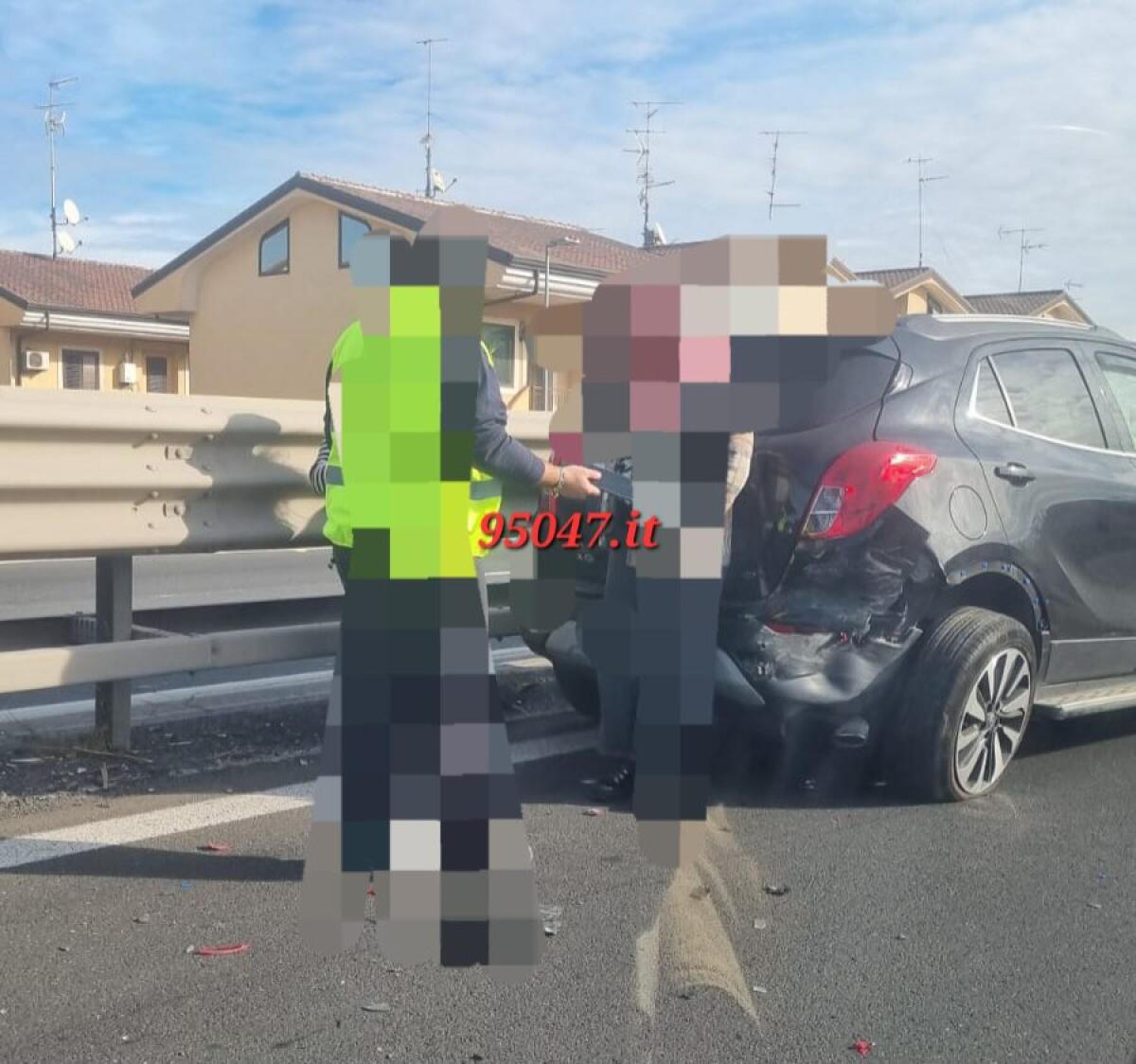 INCIDENTE SULLA SS121 , CODE - 