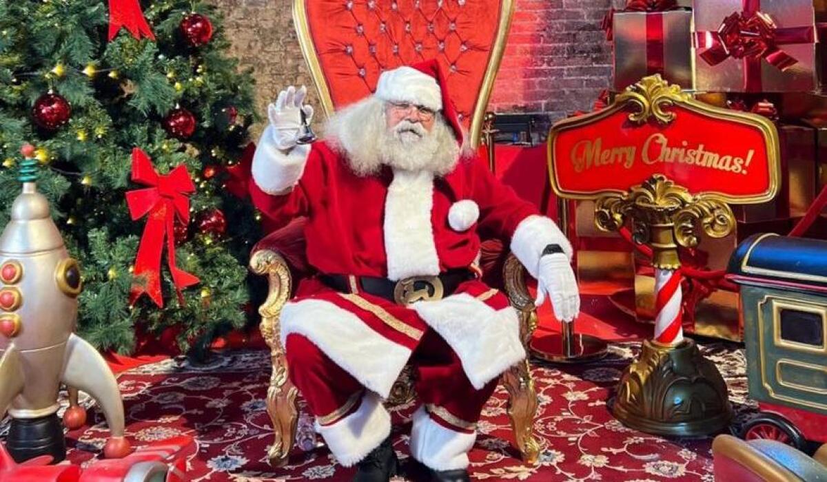 LA GRANDE CITTÀ DI NATALE HA APERTO LE SUE PORTE, MIGLIAIA DI FAMIGLIE ALLA CHRISTMAS TOWN DI CATANIA - 