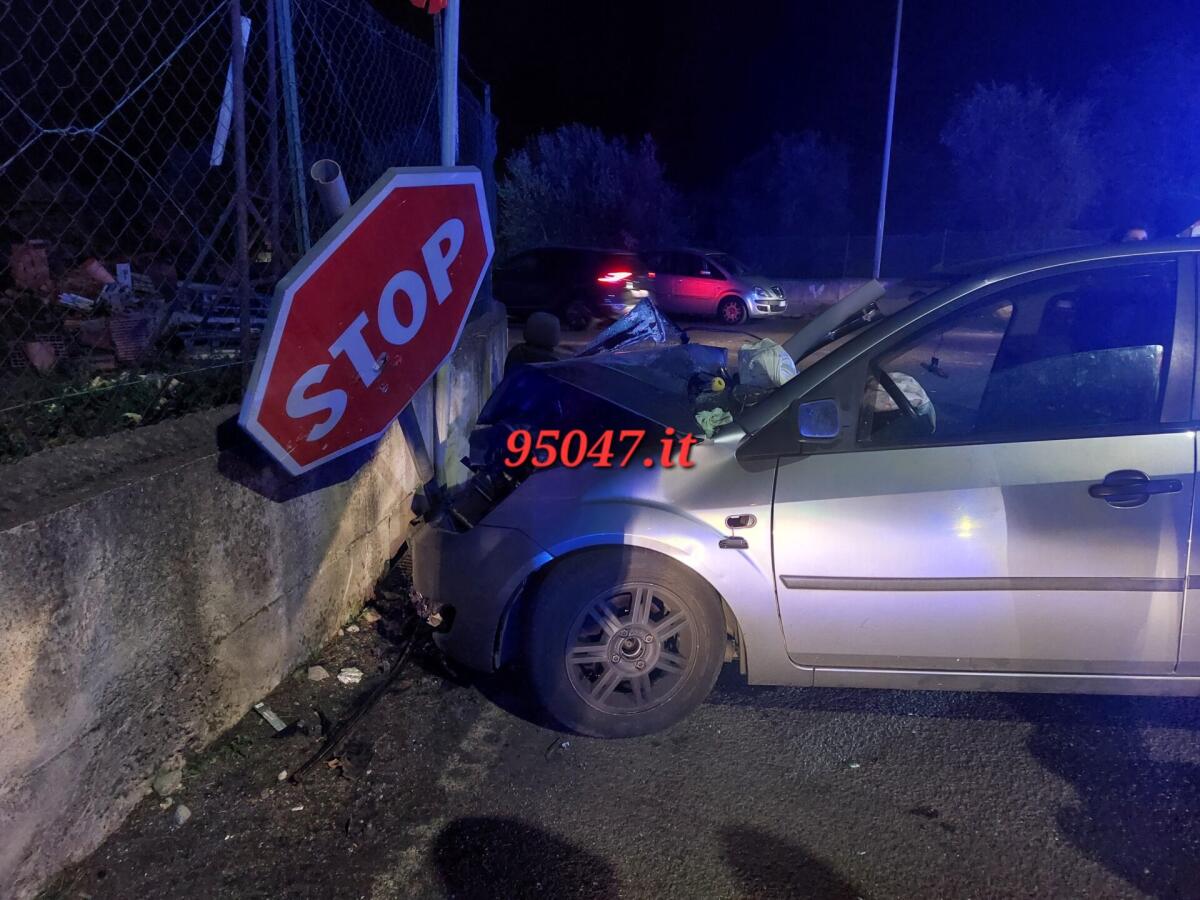 GRAVE INCIDENTE STRADALE IERI SERA A BIANCAVILLA, TRE FERITI - 