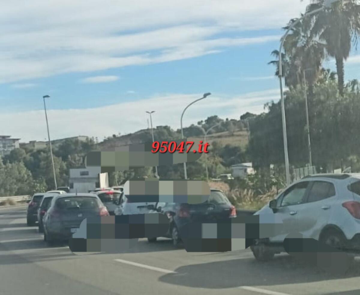 DOPPIO INCIDENTE PROVOCA CONGESTIONE NEL TRAFFICO SULLA TANGENZIALE DI CATANIA - 