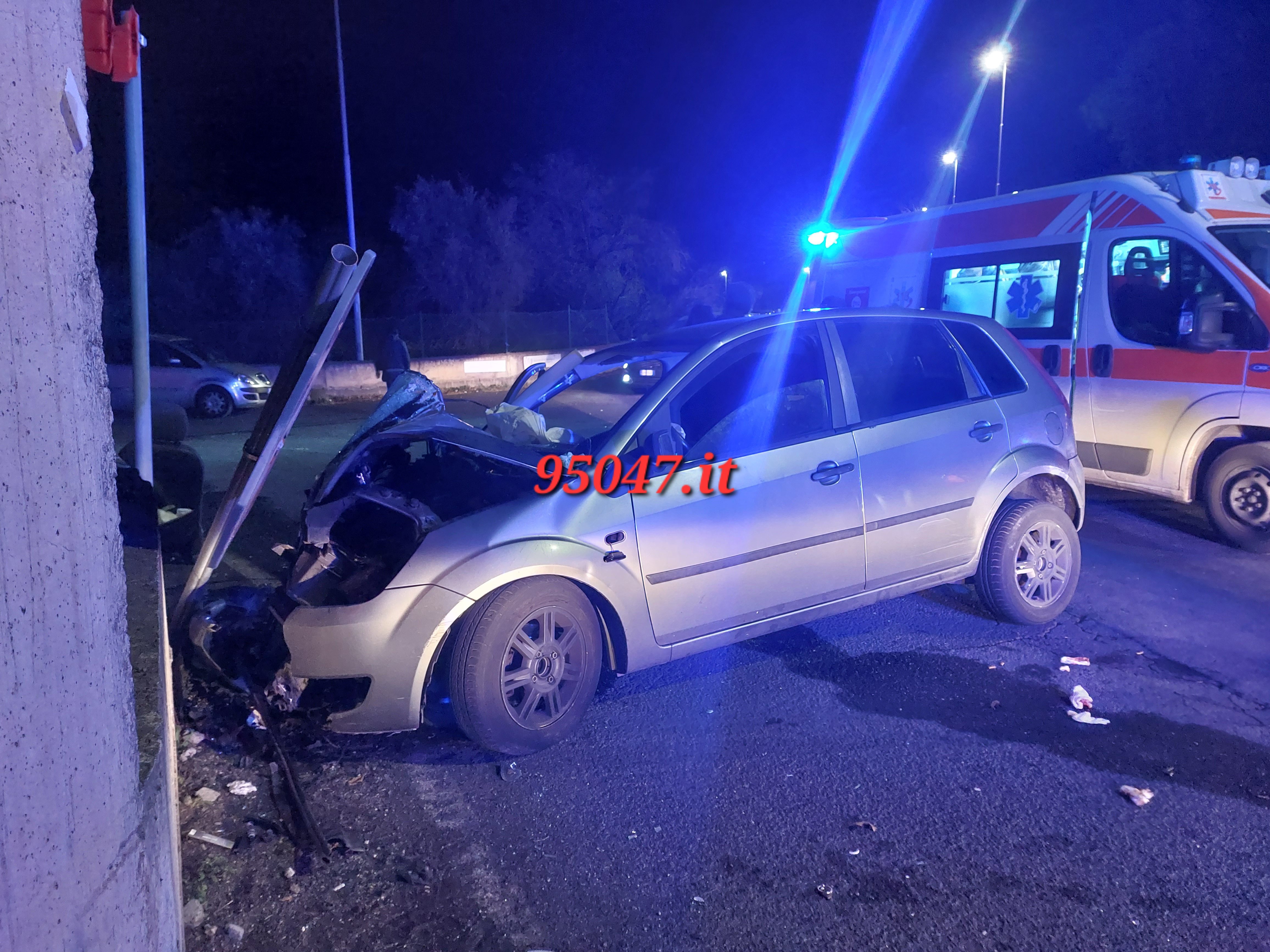 GRAVE INCIDENTE STRADALE IERI SERA A BIANCAVILLA, TRE FERITI