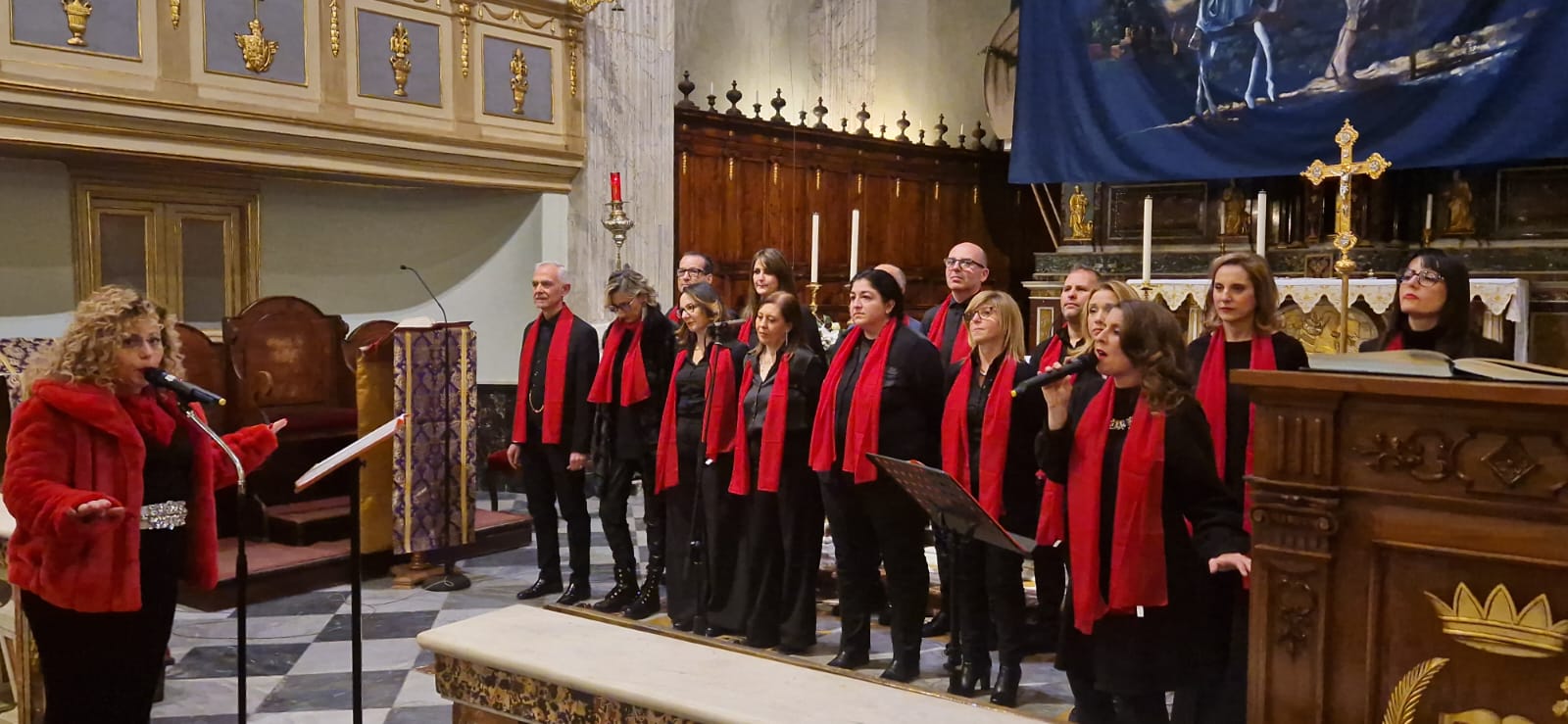 MAGICO CONCERTO DI NATALE ALL'INSEGNA DELL'ARMONIA DELL'IC DON MILANI DI PATERNÒ