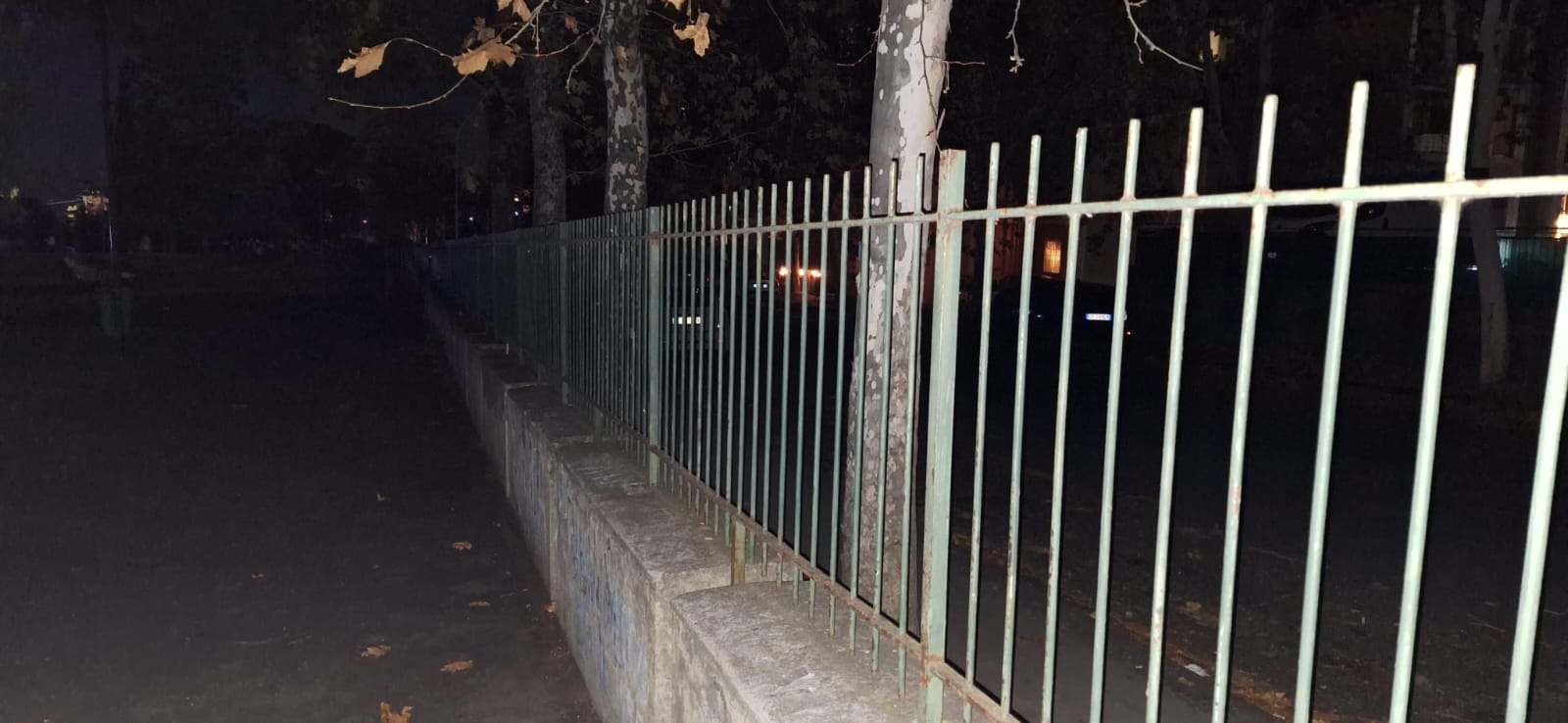 PATERNÒ: SEGNALAZIONE DI UN NOSTRO LETTORE PER L'ASSENZA DI ILLUMINAZIONE NEL PARCO DEL SOLE E STRADA ADIACENTE