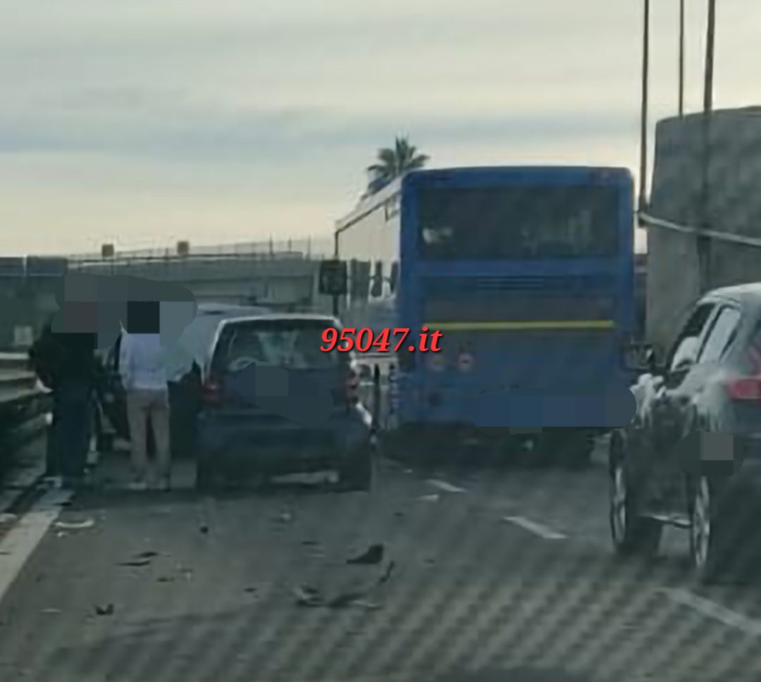 INCIDENTE SULLA SUPERSTRADA 121, SCONTO TRA DUE MEZZI: CODE E DISAGI