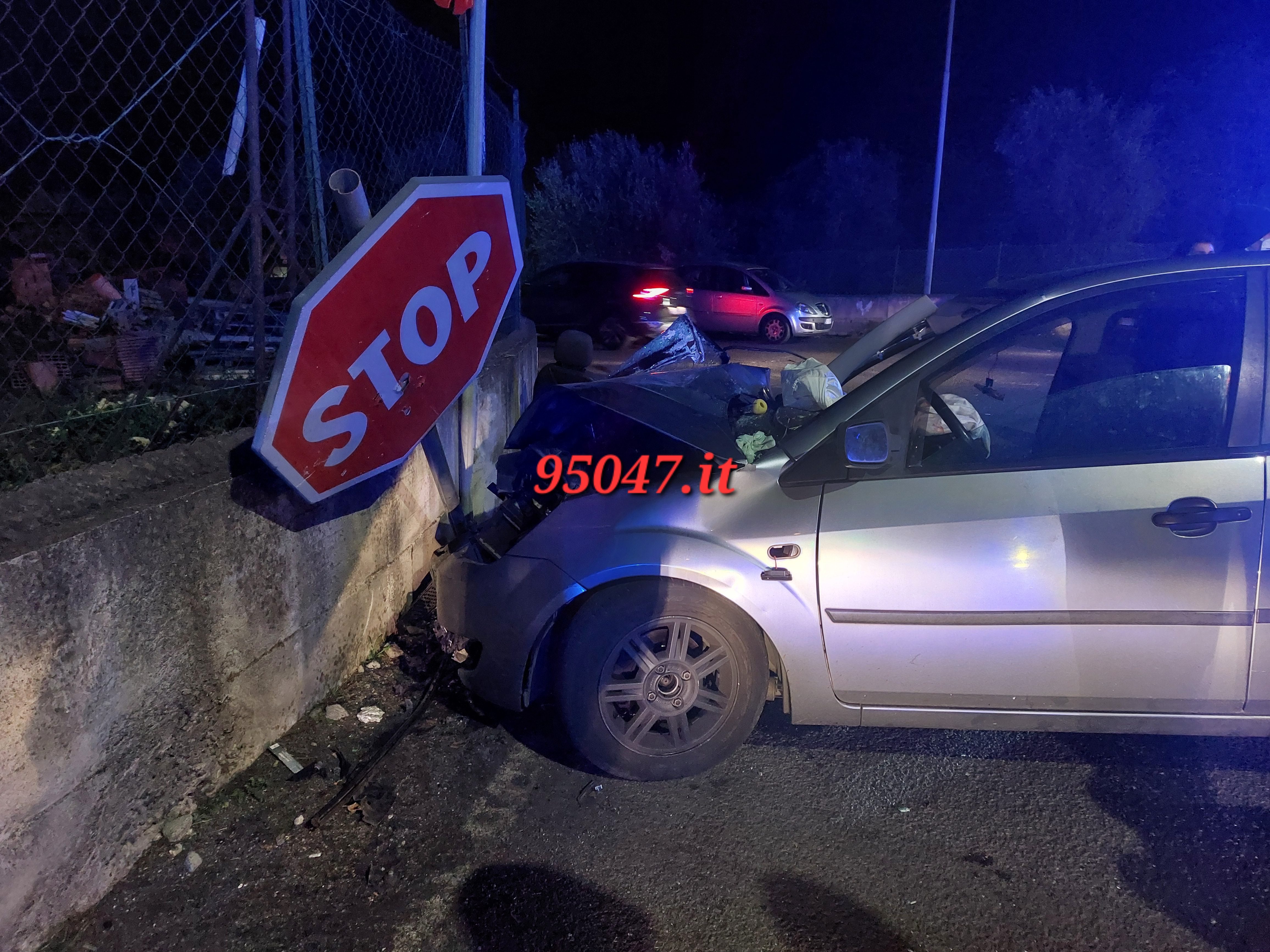 GRAVE INCIDENTE STRADALE IERI SERA A BIANCAVILLA, TRE FERITI