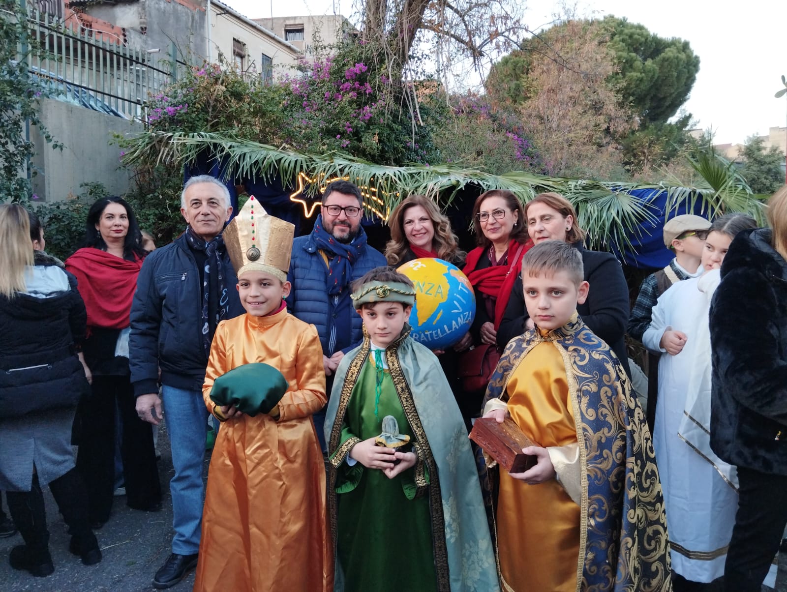 PATERNO'.GRANDE SUCCESSO PER IL PRESEPE VIVENTE DELL'ISTITUTO MARCONI: SI REPLICA IL 6 GENNAIO