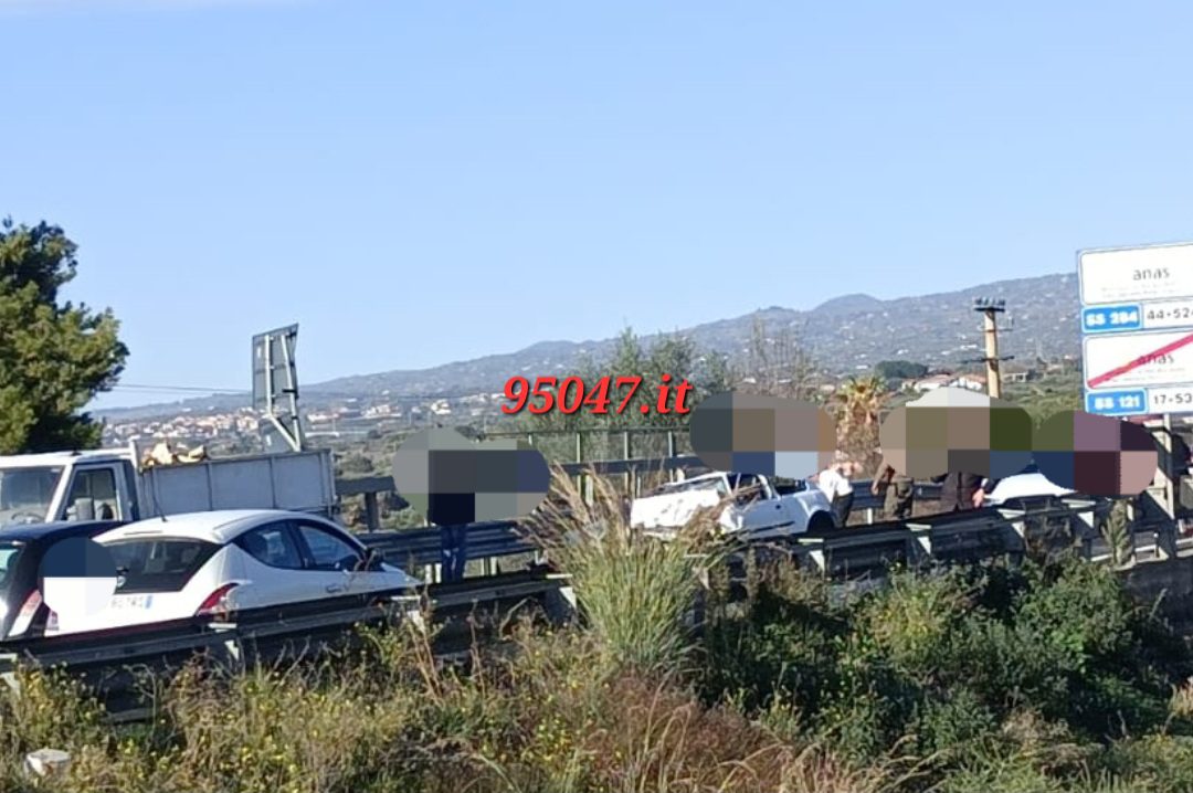 INCIDENTE NEI PRESSI DELLO SVINCOLO DI PATERNO'