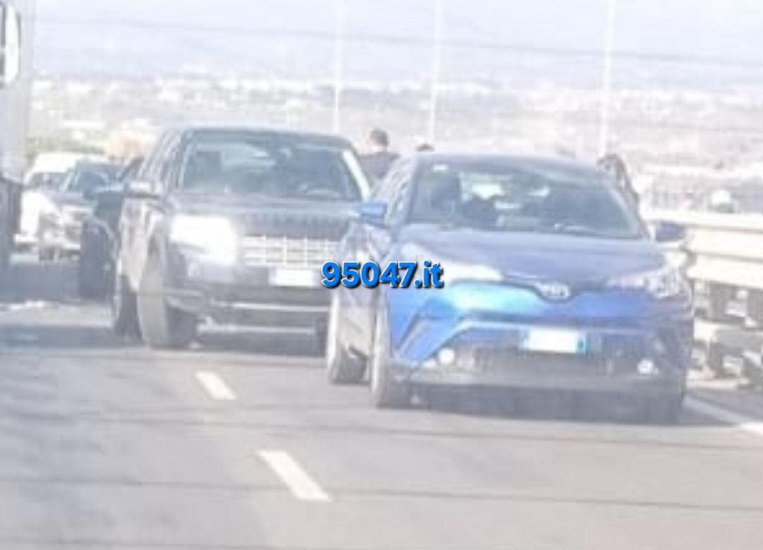 GIORNATA DI INCIDENTI NEL COMPRENSORIO: TRE TAMPONAMENTI SULLA SUPERSTRADA 121 E VIOLENTO SCONTRO A PATERNÒ, BILANCIO DI 8 FERITI