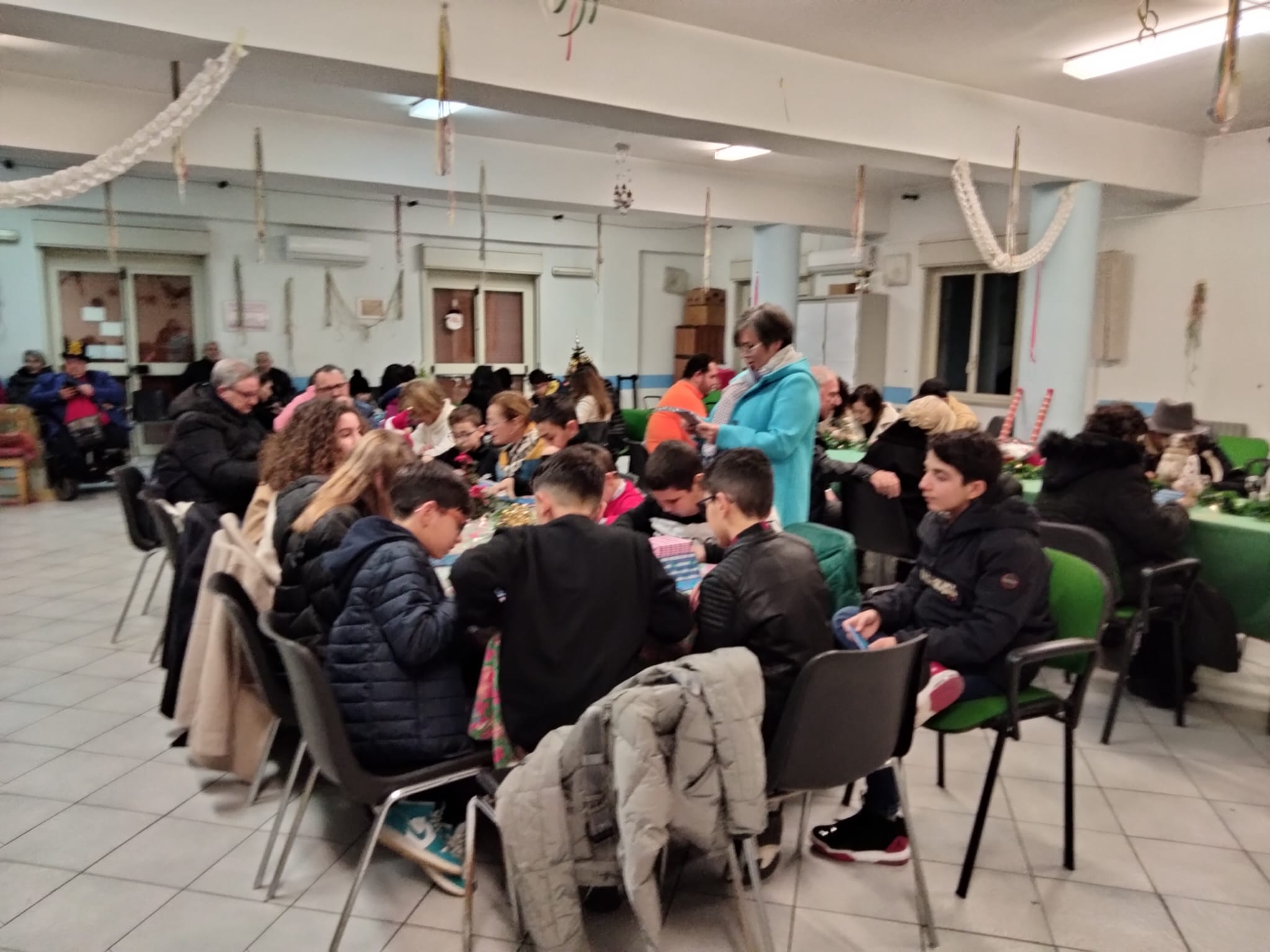 PATERNO'. IL TOMBOLONE DI FINE ANNO DI ENOSIS: UNA FESTA DI INCLUSIONE E RICORDO