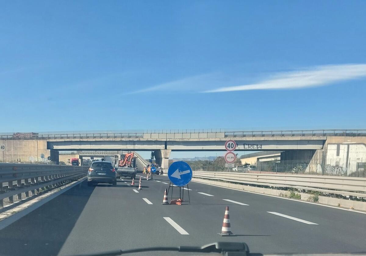 IMPIANTO DI ILLUMINAZIONE PRESSO SVINCOLO PIANO TAVOLA: CHIUSURA RAMPA VERSO CATANIA IL 26 GENNAIO - 