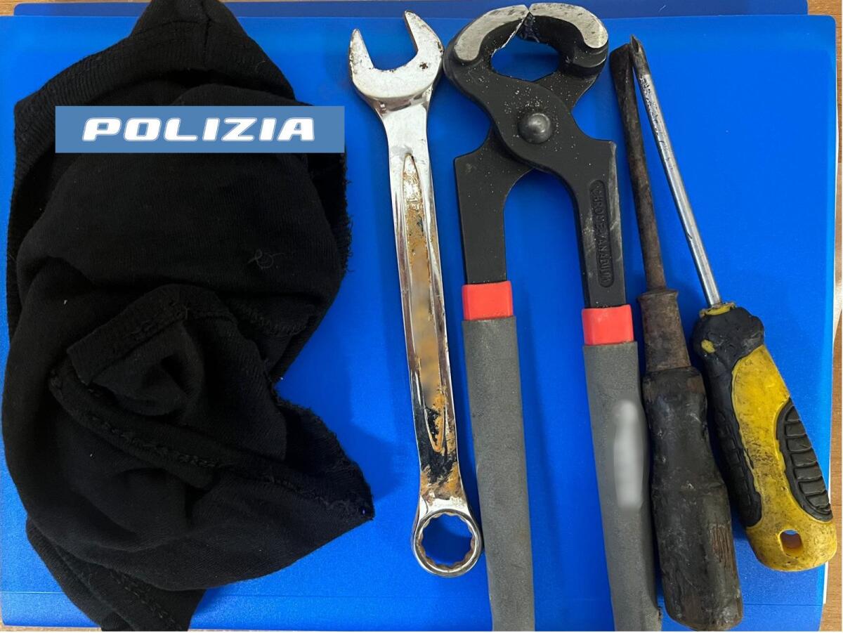 TENTANO UN FURTO IN UN RISTORANTE DELLA PLAIA, IN TRE ARRESTATI DALLA POLIZIA DI STATO - 
