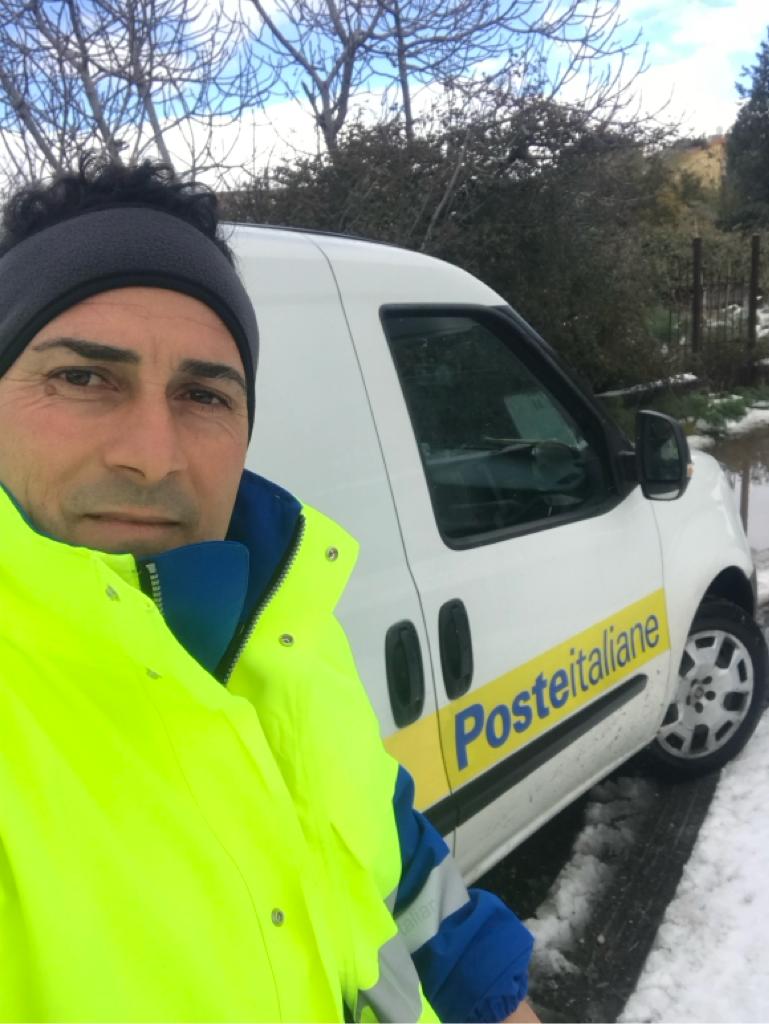 POSTE ITALIANE: “SULL’ETNA IL RECAPITO È AD ALTE QUOTE”. OLTRE 60 MEZZI 4X4 SULLE STRADE DI MONTAGNA IN SICILIA