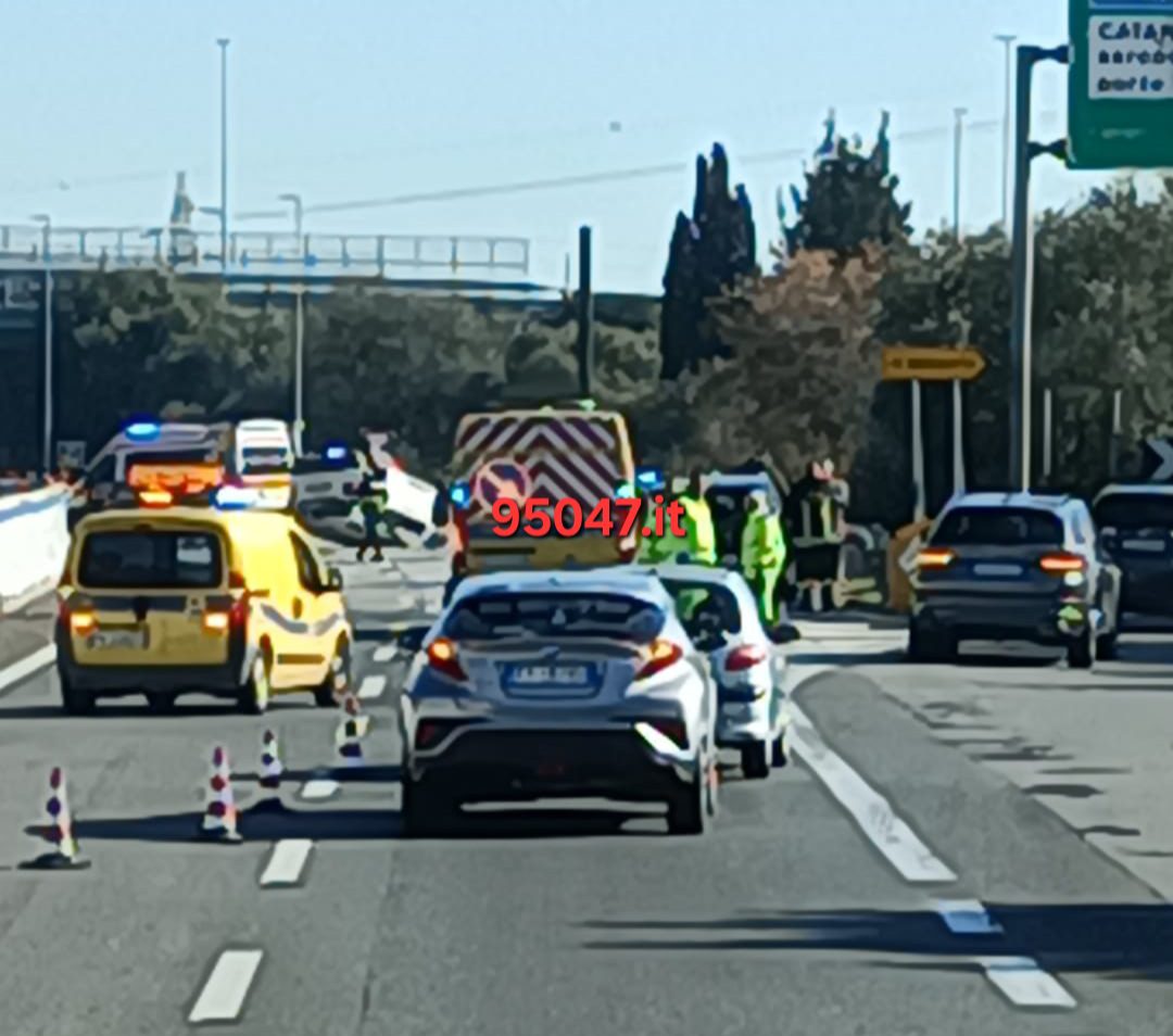 GRAVE INCIDENTE SULL'AUTOSTRADA CATANIA-PALERMO: SVINCOLO CHIUSO E SOCCORSI IN CORSO