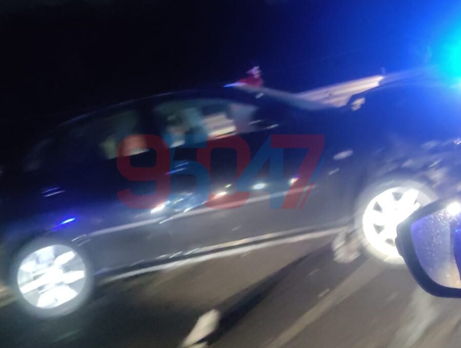 GRAVE INCIDENTE IERI SERA A PATERNÒ: TRE FERITI, AUTO DISTRUTTA