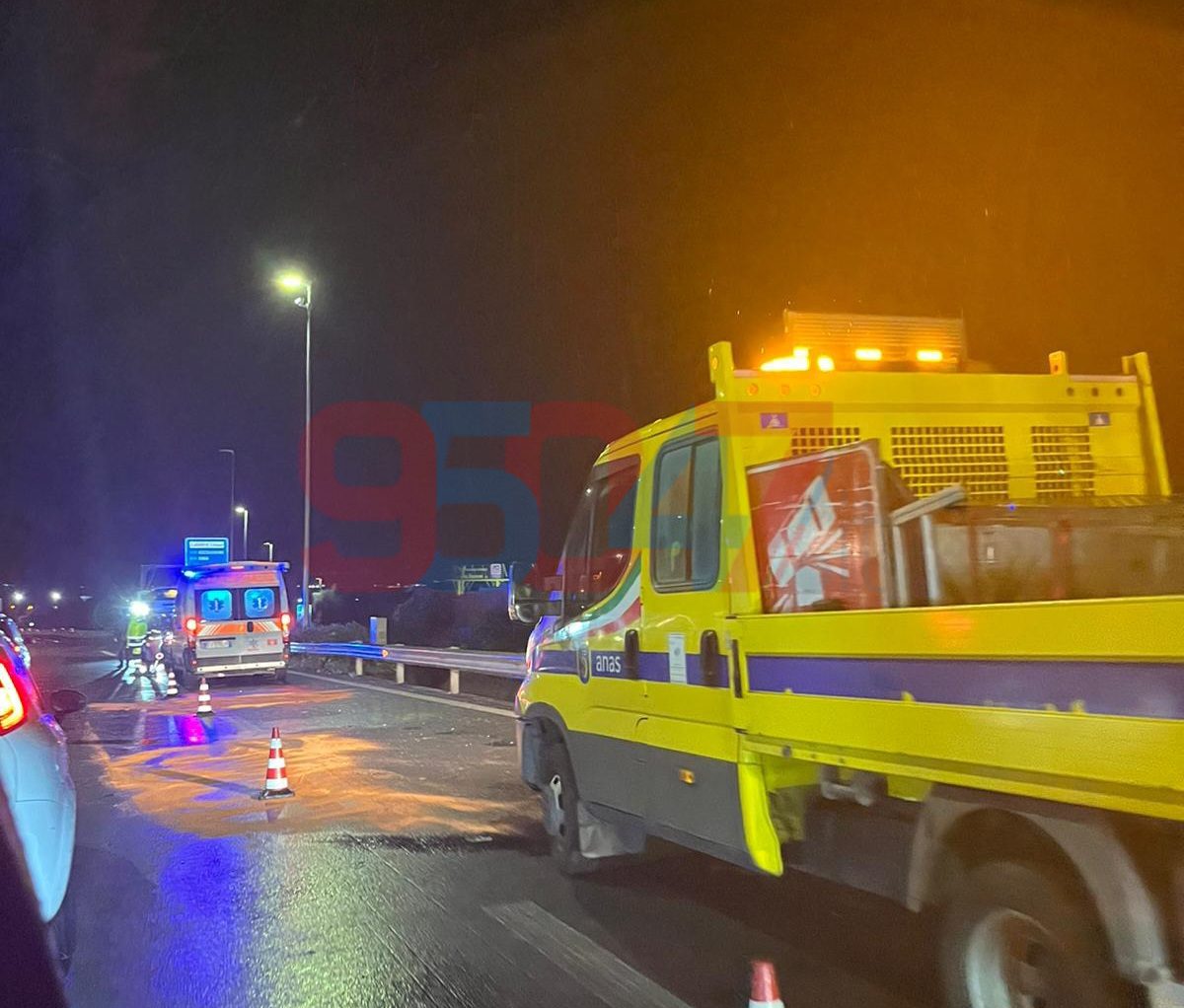 SCONTRO TRA 4 VEICOLI SULLA TANGENZIALE DI CATANIA, TRAFFICO BLOCCATO IN DIREZIONE SIRACUSA