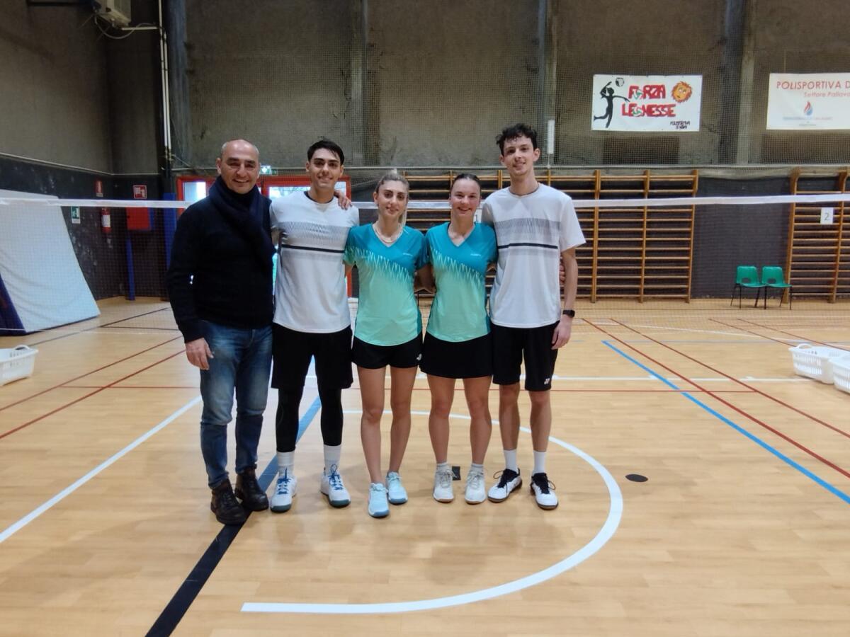 IL BC PATERNÒ DOMINA NELLA PRIMA GIORNATA DEL CAMPIONATO DI SERIE B DI BADMINTON - 