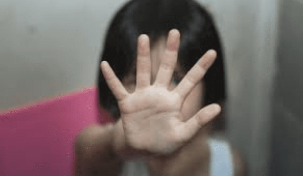 TERMINI IMERESE. IL PAPÀ-ORCO ABUSAVA DELLA FIGLIA DI NOTTE, ARRESTATO - 